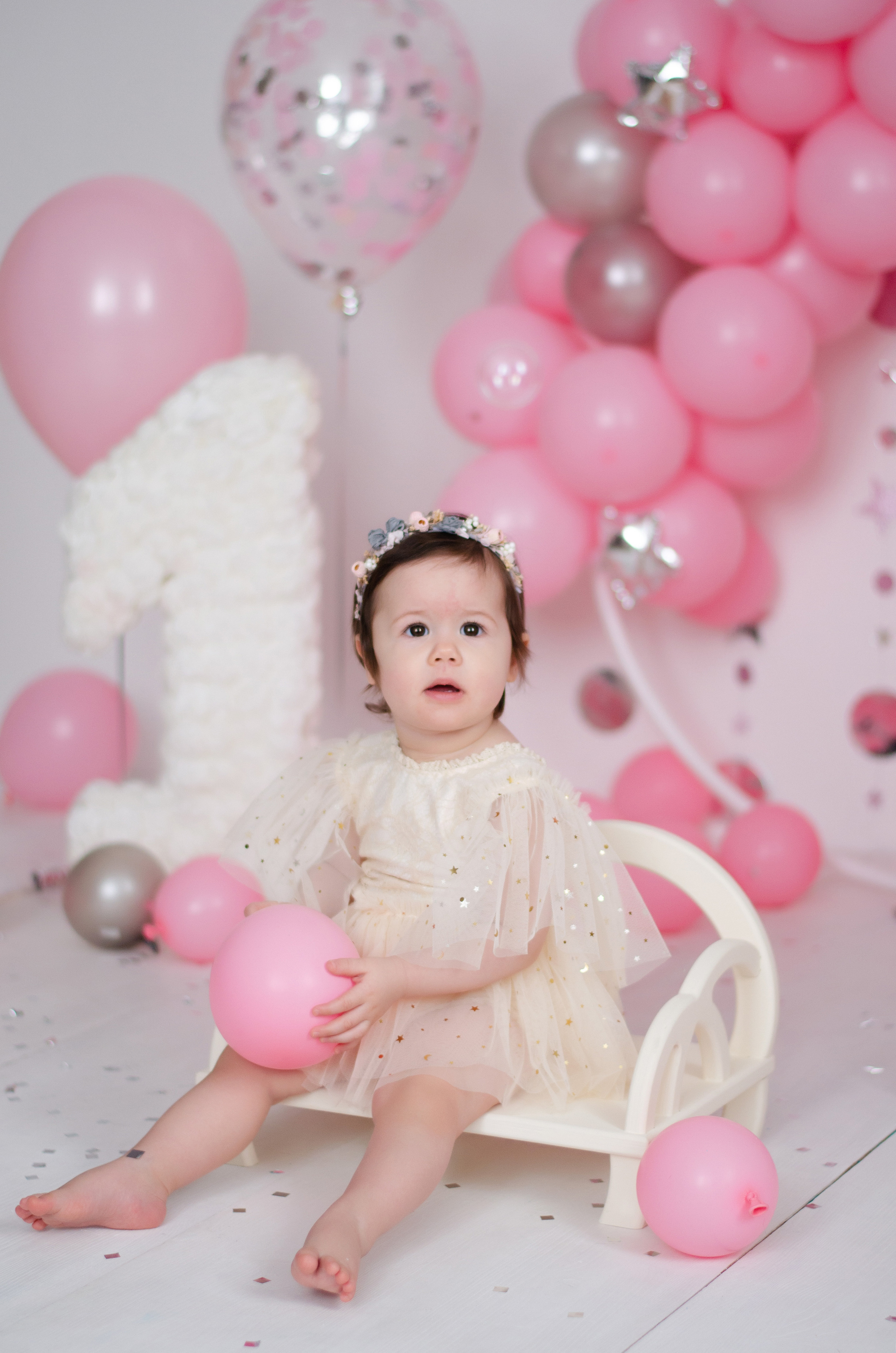 Годовасие. Марина Колосова, детский фотограф и фотограф новорожденных в Красноярс