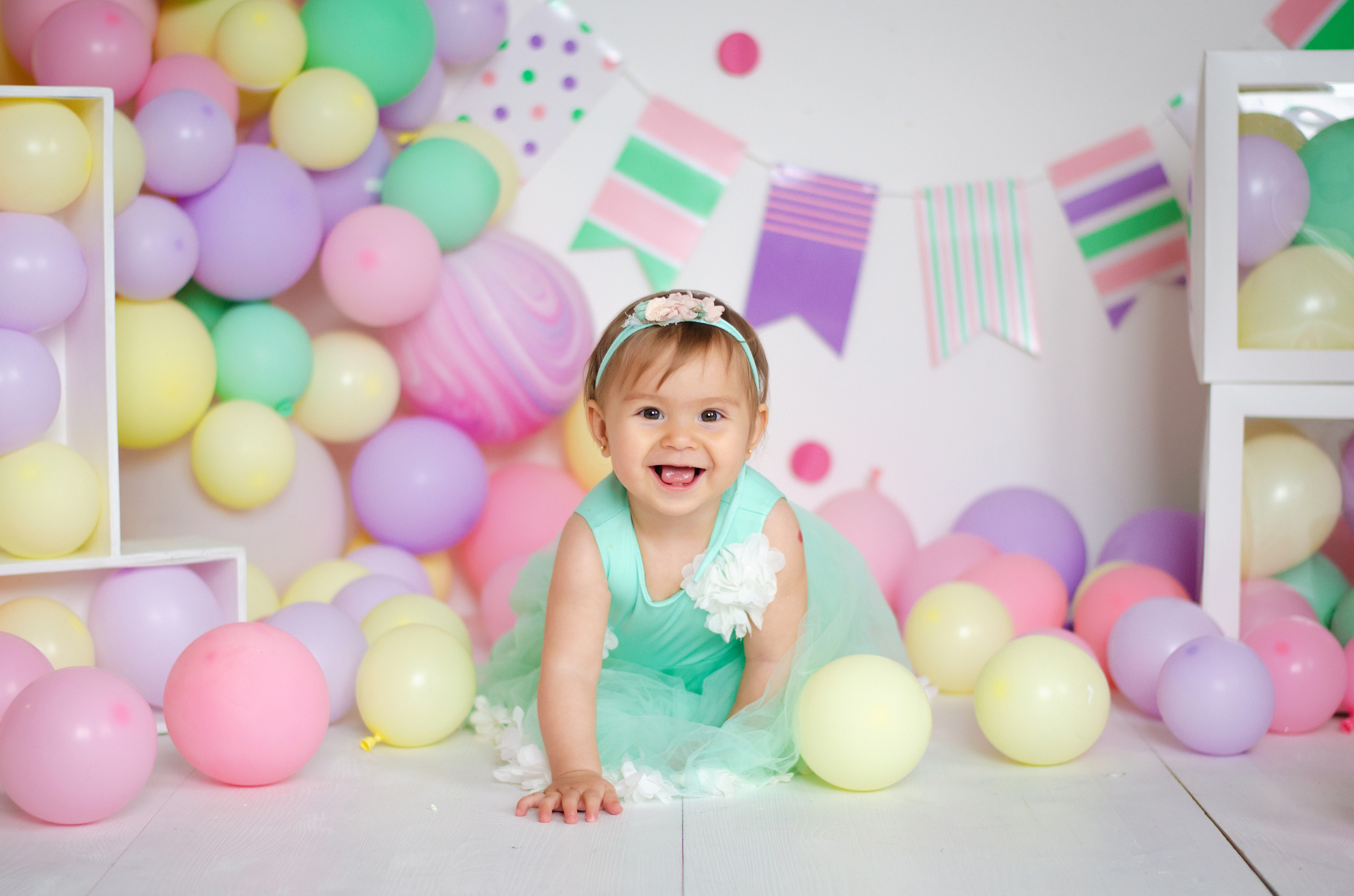 Годовасие. Марина Колосова, детский фотограф и фотограф новорожденных в Красноярс