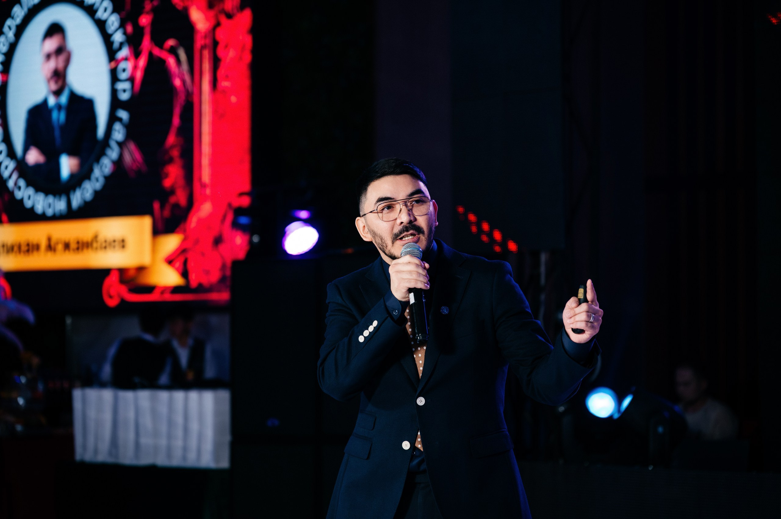 Галерея Новостроек. Фотограф в Алматы — Алексей Коньков | Репортаж, свадьбы, портреты