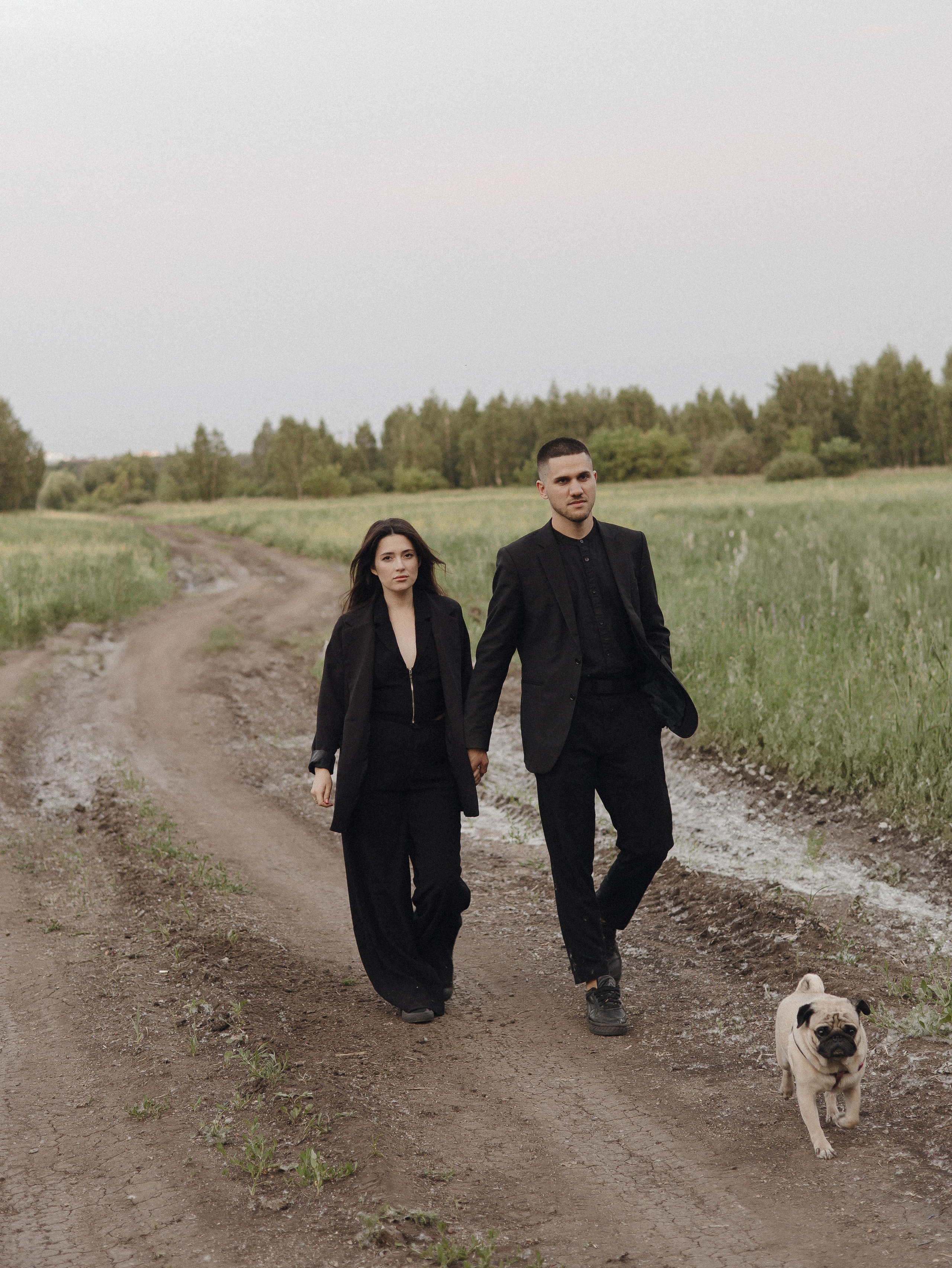 ТАНЯ И БУЛАТ, РЕТРО МАШИНА. Свадебный и индивидуальный фотограф в Челябинске Евгения Негодяева