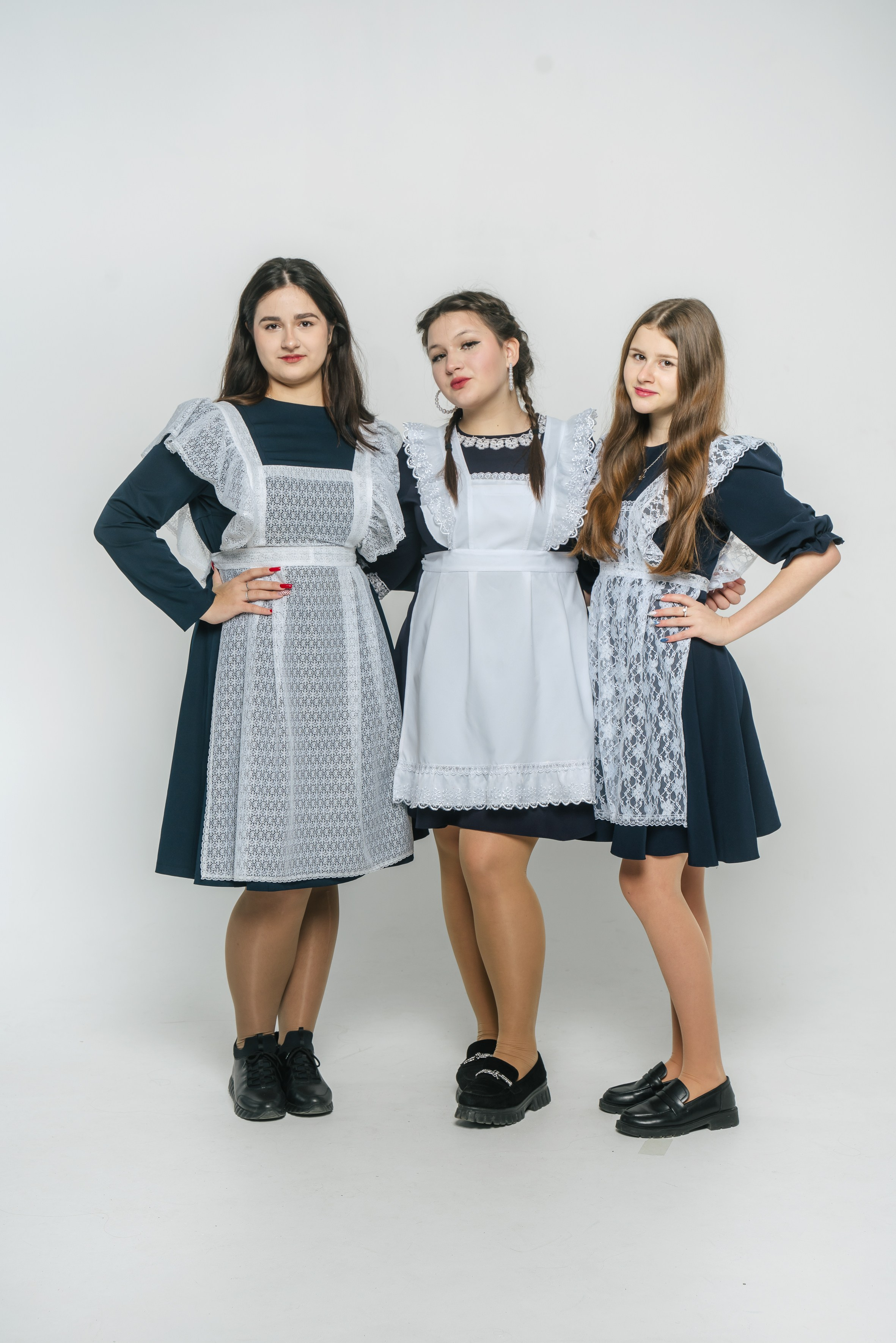 2. Выпускные альбомы, школьные фотосессии в городе Новороссийске