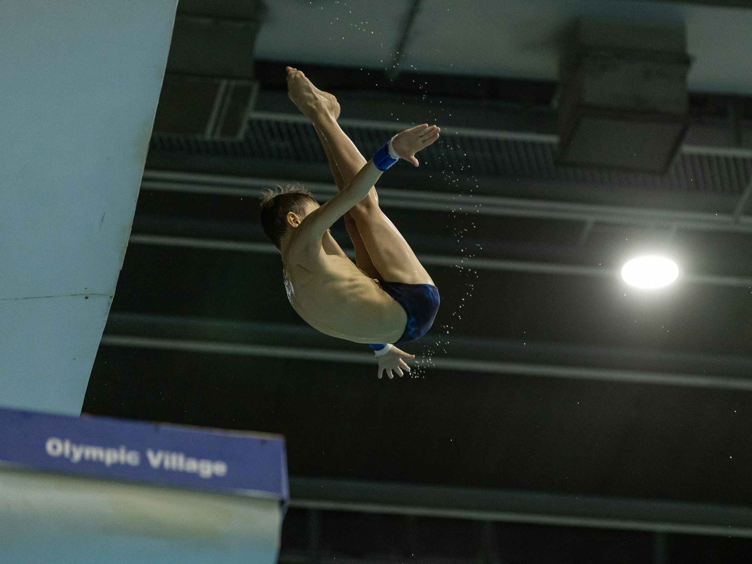 Спортивная фотосъёмка прыжков в воду. Фотограф Фёдоров Александр. Спортивный фотограф Фёдоров Александр