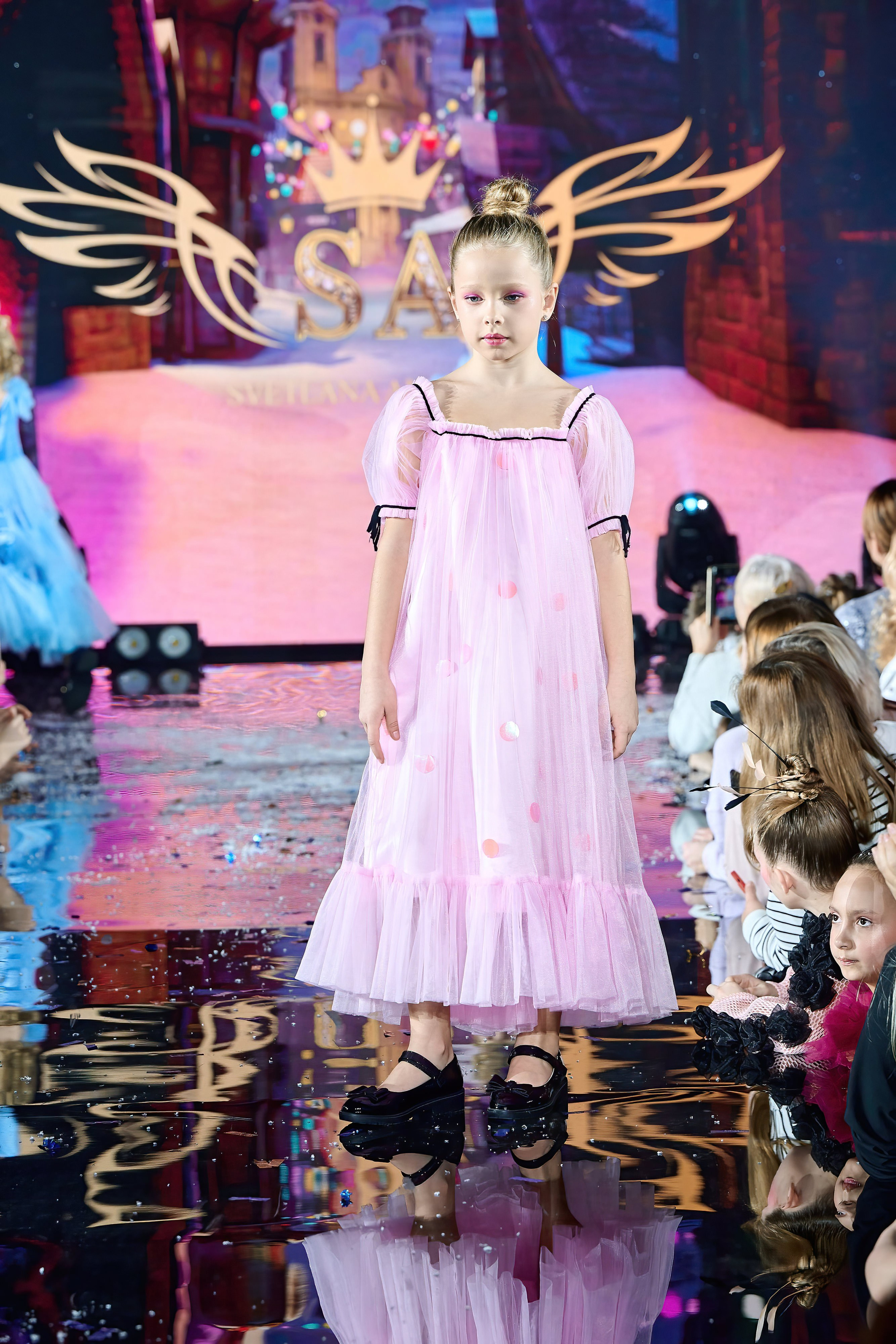 Новогодняя ночь 2024 на DMC MUSIC TV. Студия видео производства DMC MEDIA