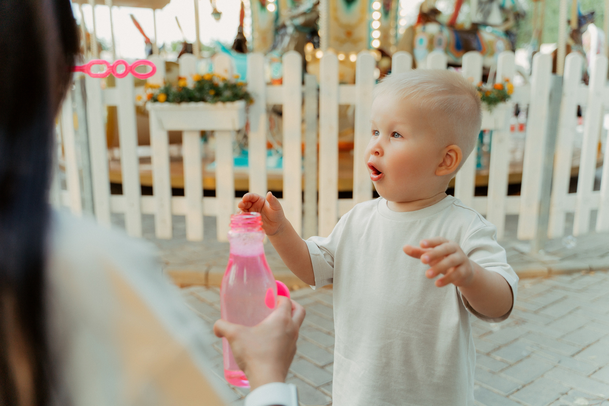 Мама с сыном в парке. Фотограф Никита Анкудинов. Москва — Чебоксары — Казань