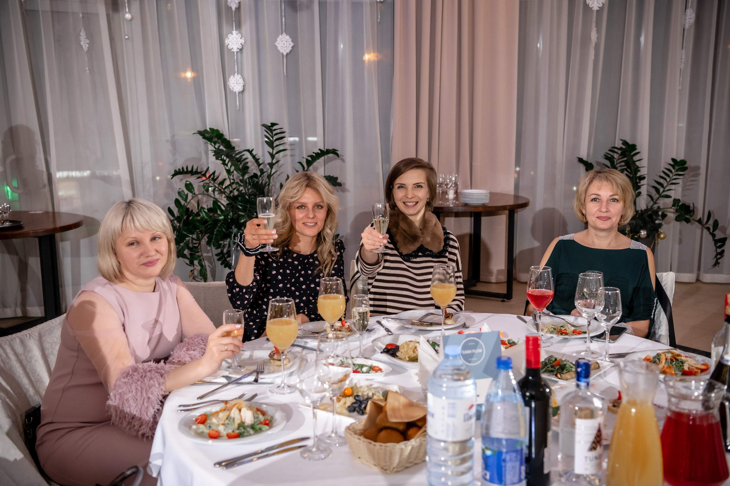 Корпоратив компании «НЕГА». Фомина Елена Свадебный и семейный фотограф