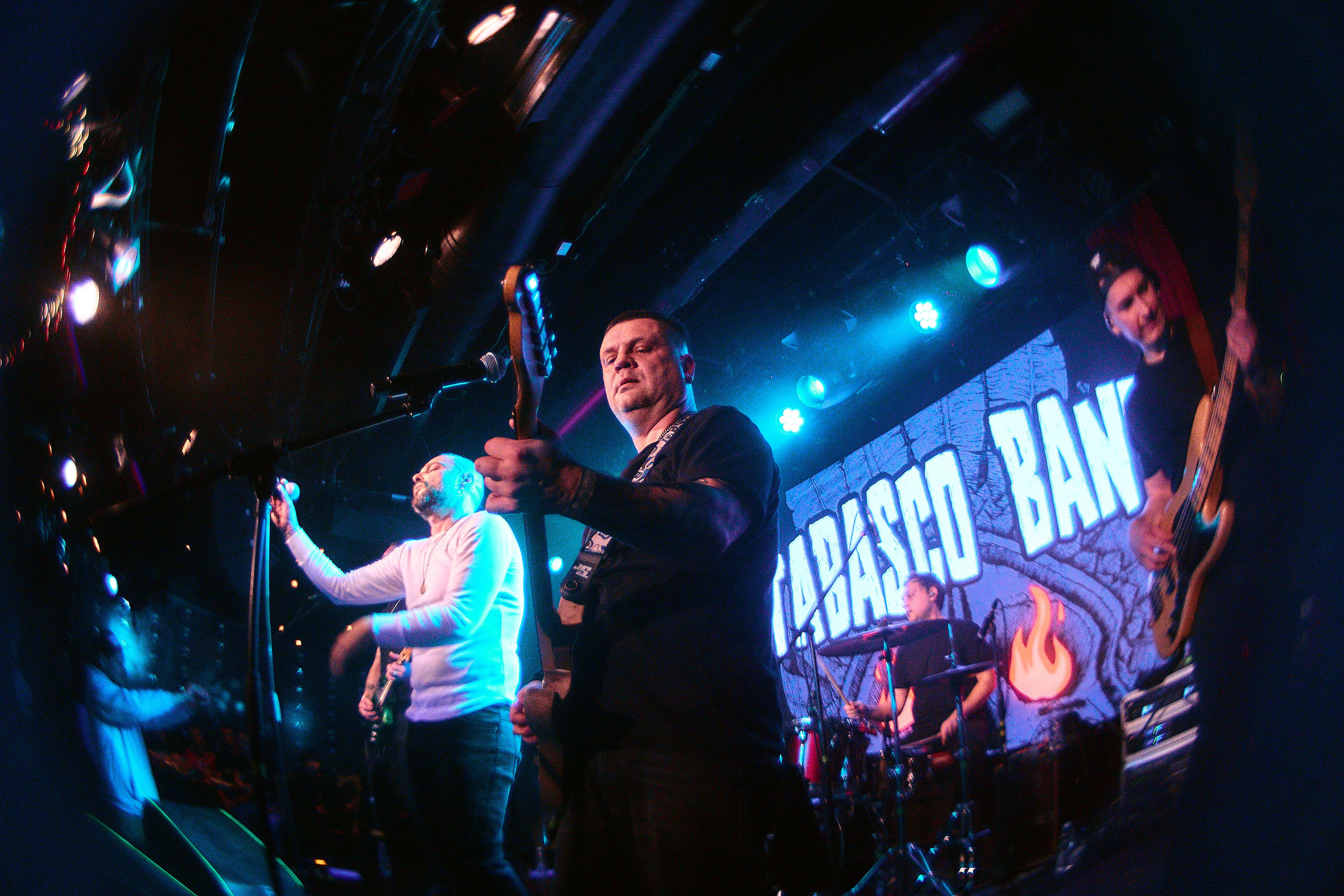 ТАБАСКО БЭНД — 16 ТОНН. Фотография для артистов