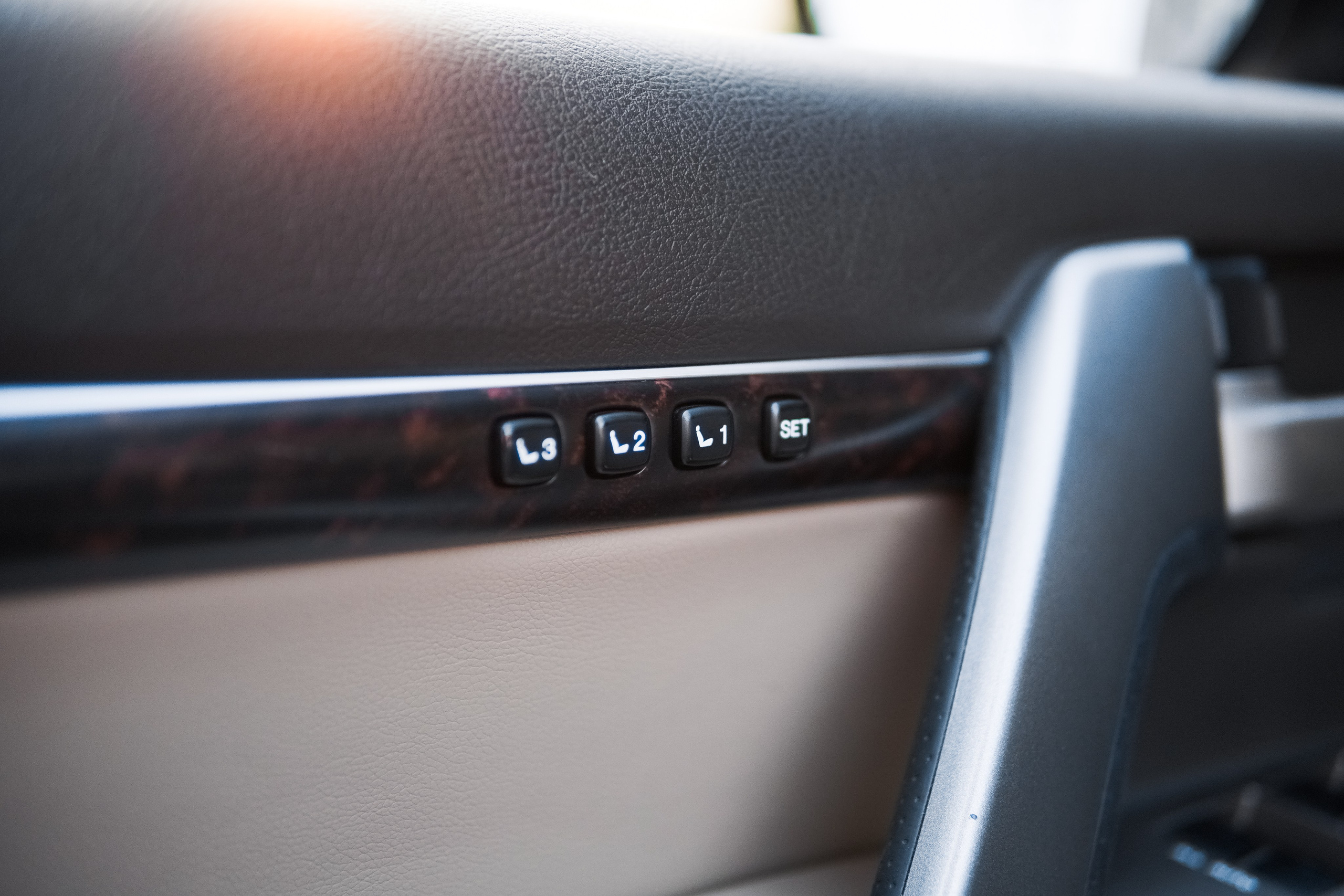 Toyota Land Cruiser 200. AutoAlexArt