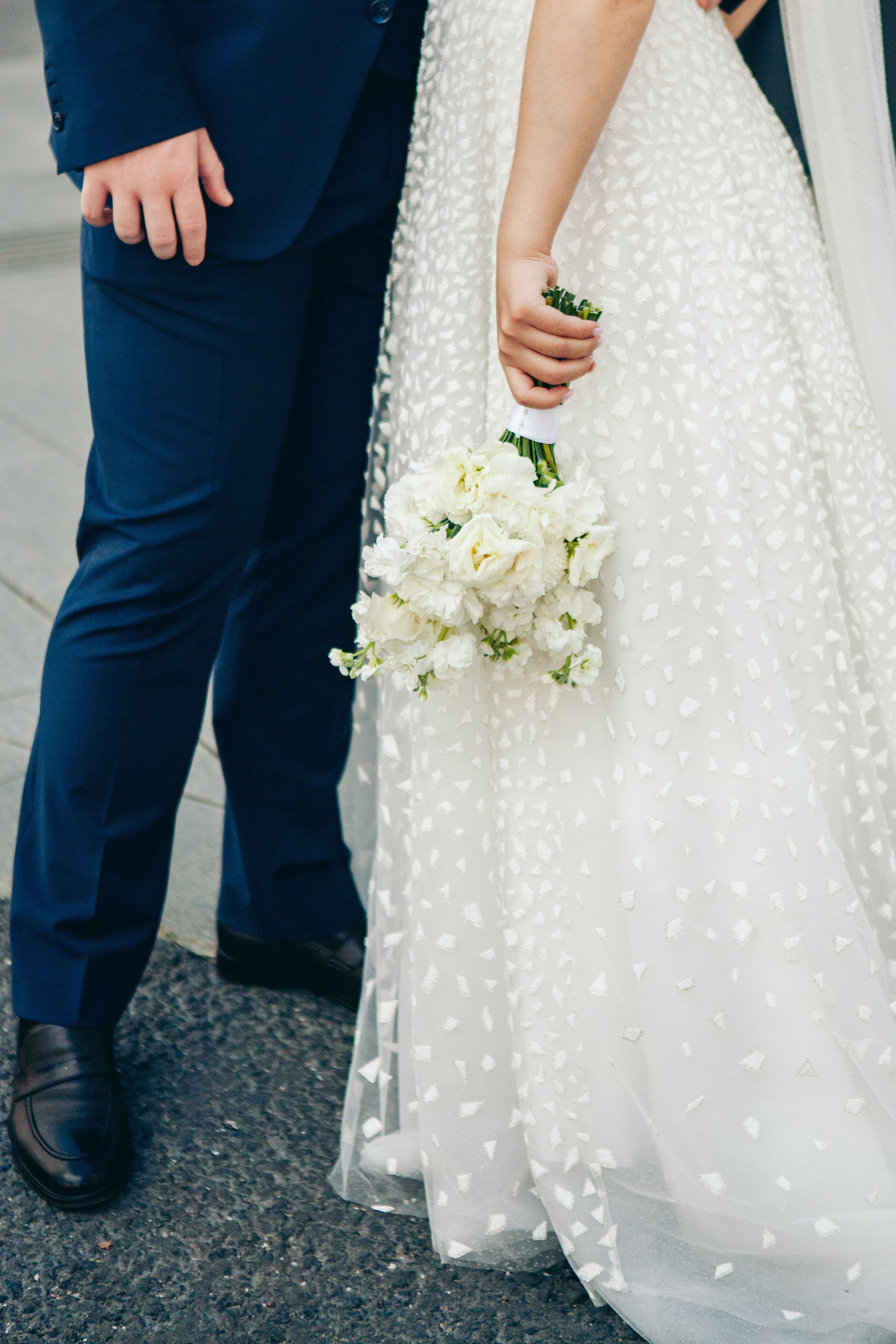 Свадебная фотосессия в отеле hartwell hotel и на патриарших прудах. Фотограф Ольга Ефремова