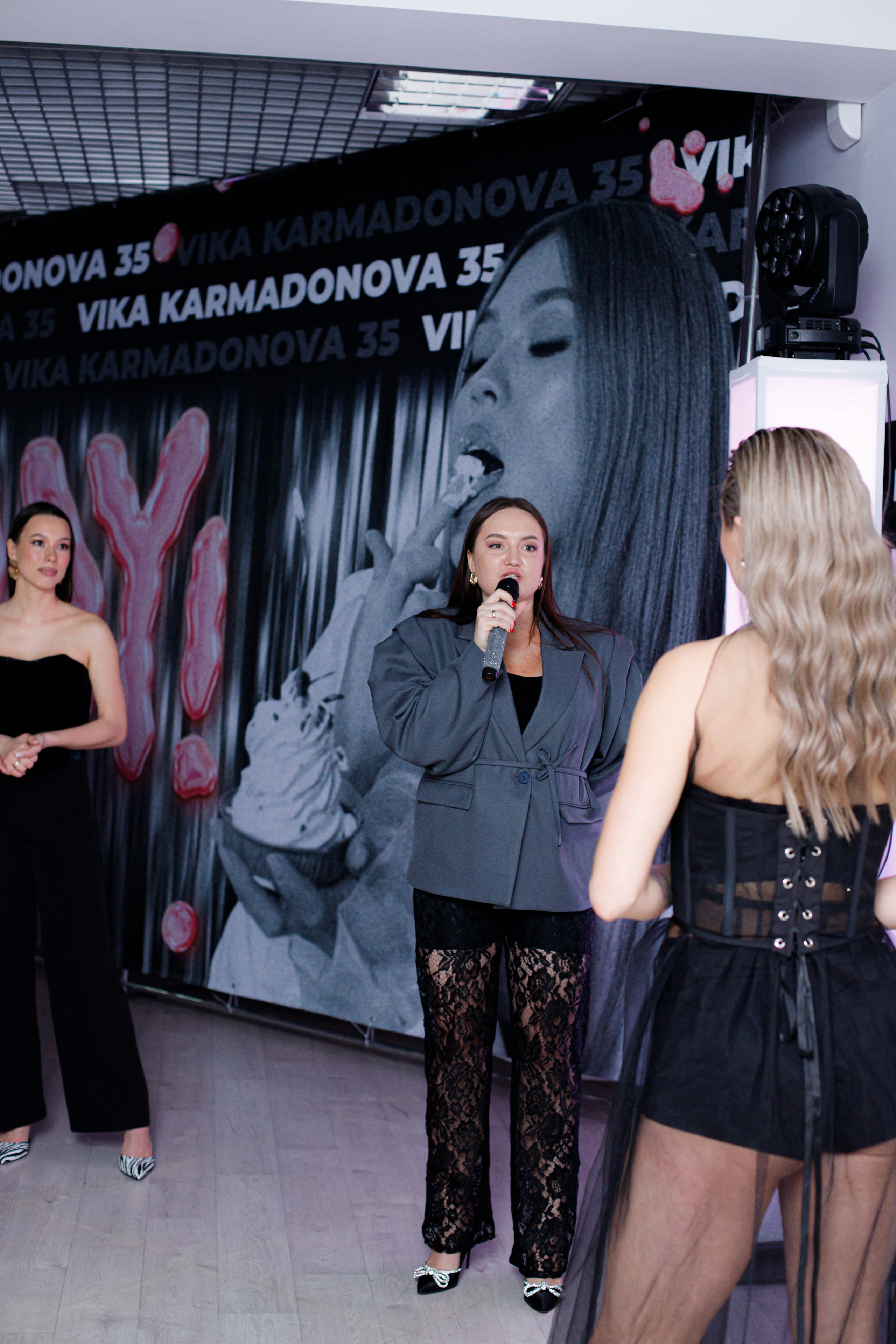 VIKA KARMADONOVA. Photokarish