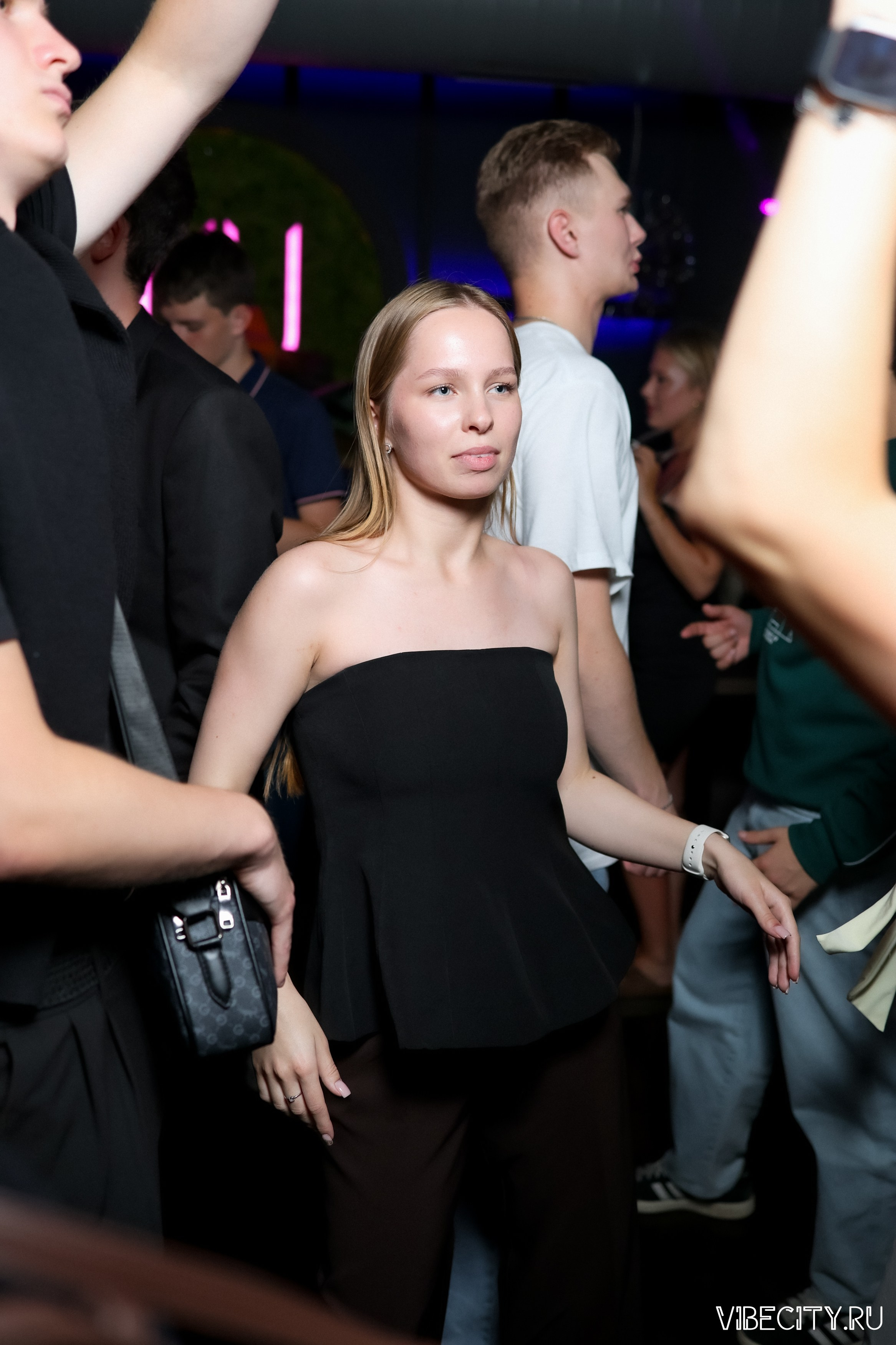 DOUBLE U. VIBECITY.RU Вайб Сити Ру Фоторепортажи Фотоотчеты Калининград