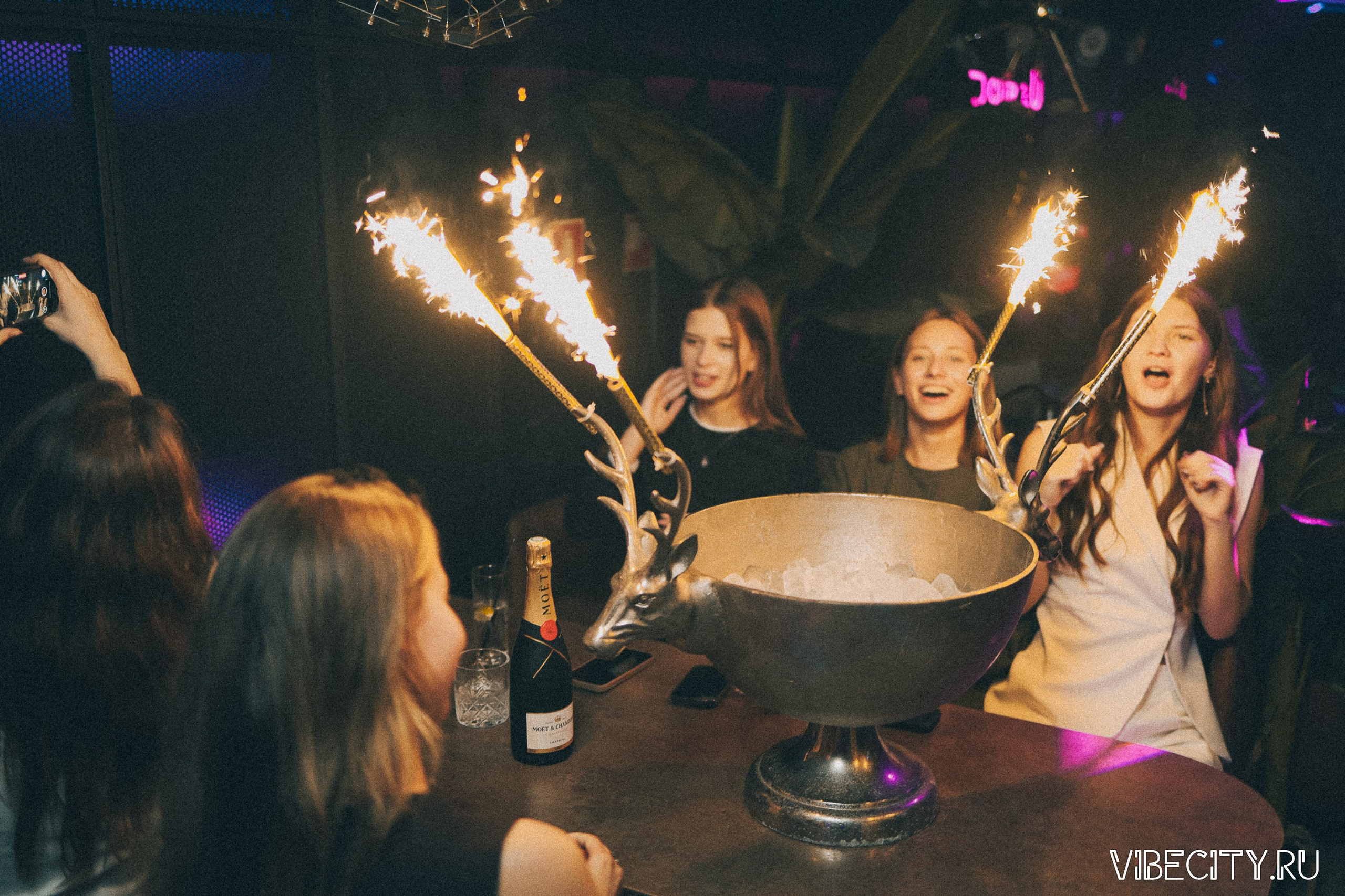 DOUBLE U. VIBECITY.RU Вайб Сити Ру Фоторепортажи Фотоотчеты Калининград