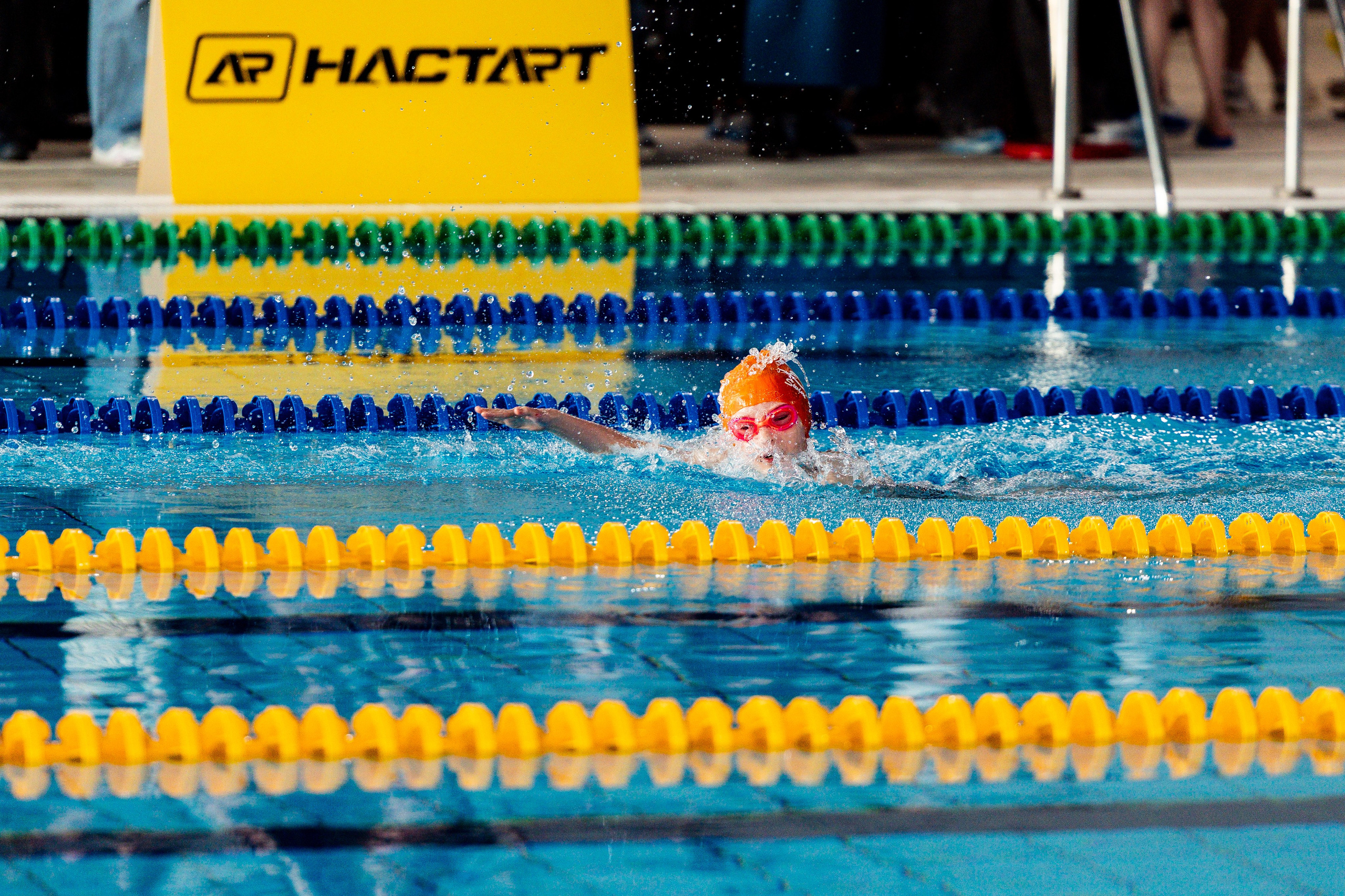 Второй тур Соревнований по плаванию «НАСТАРТ» СК «Акватория ЗИЛ». Репортажный фотограф в Москве Измалков Артем