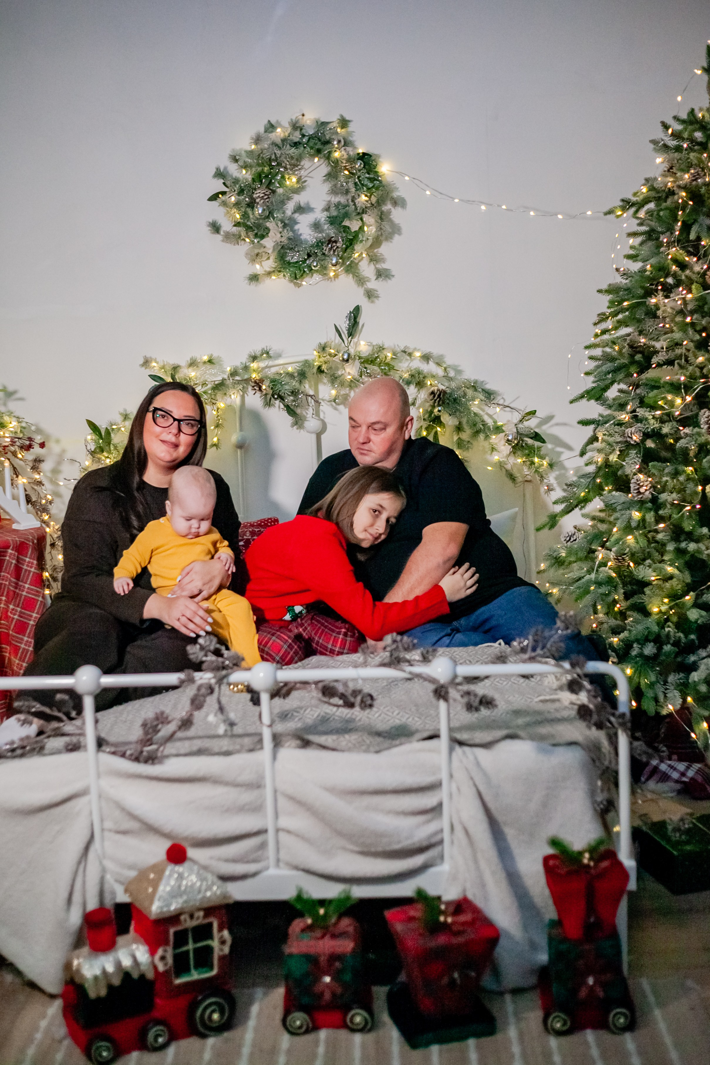 Ульяна и ее семья новый год 2024. Свадебный и семейный фотограф в Армавире