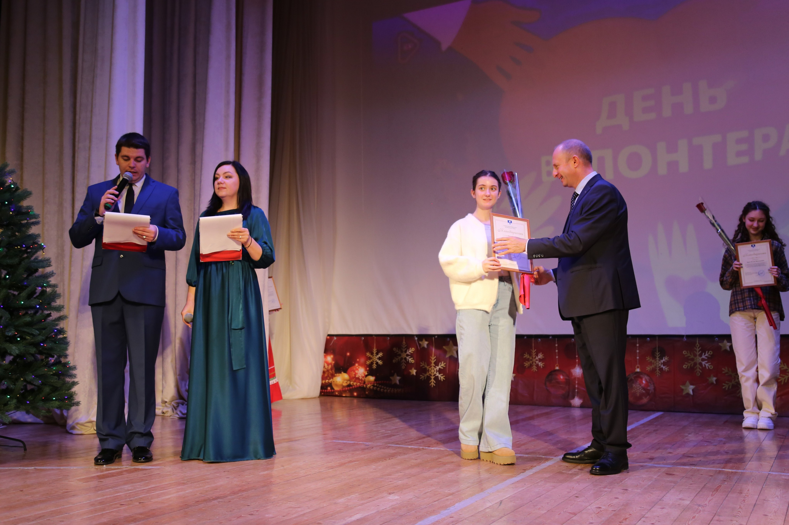 День Волонтёра. Жизнь курорта Кабардинка в фотографиях