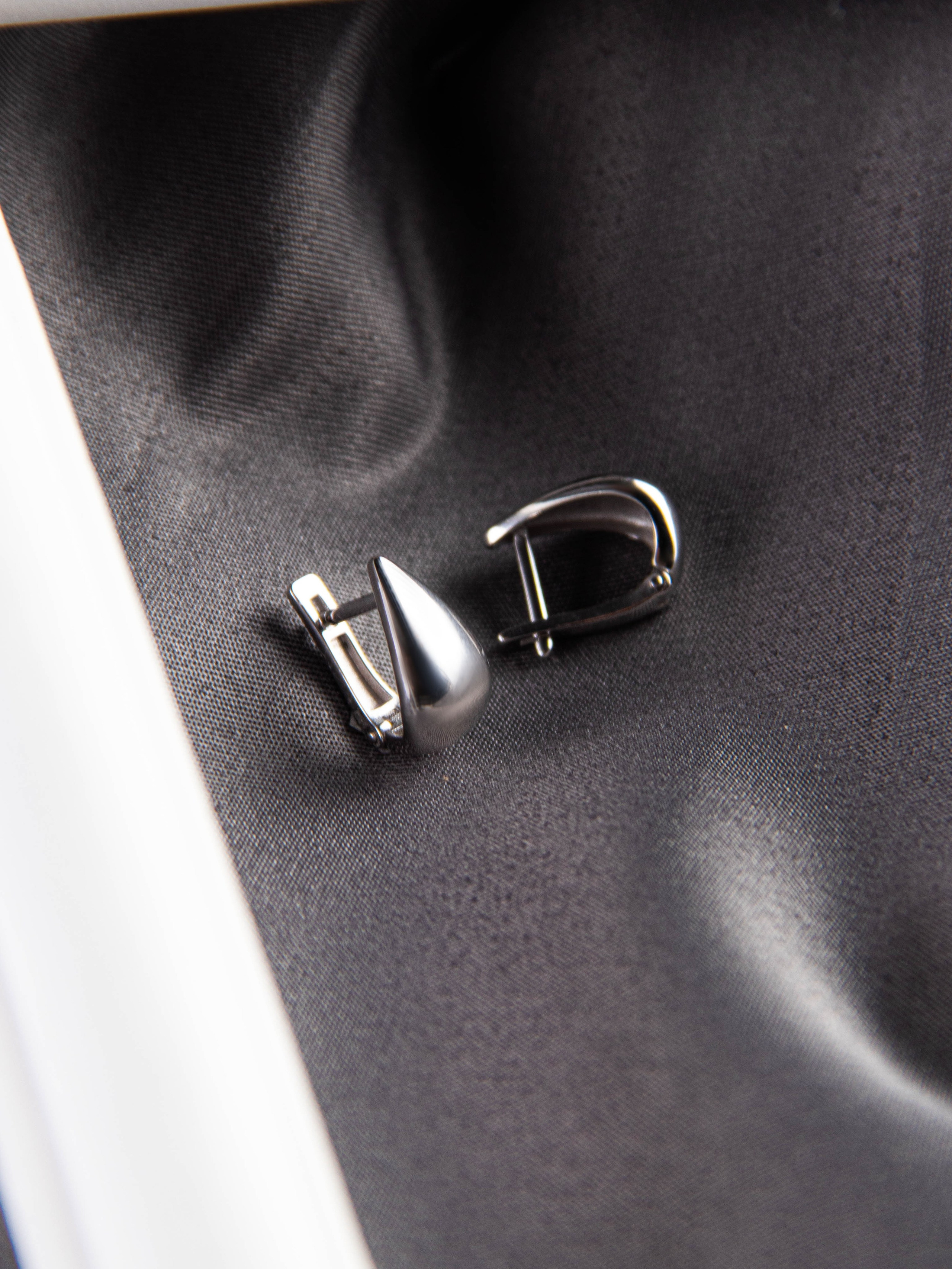 Серьги серебро. «Матрица»