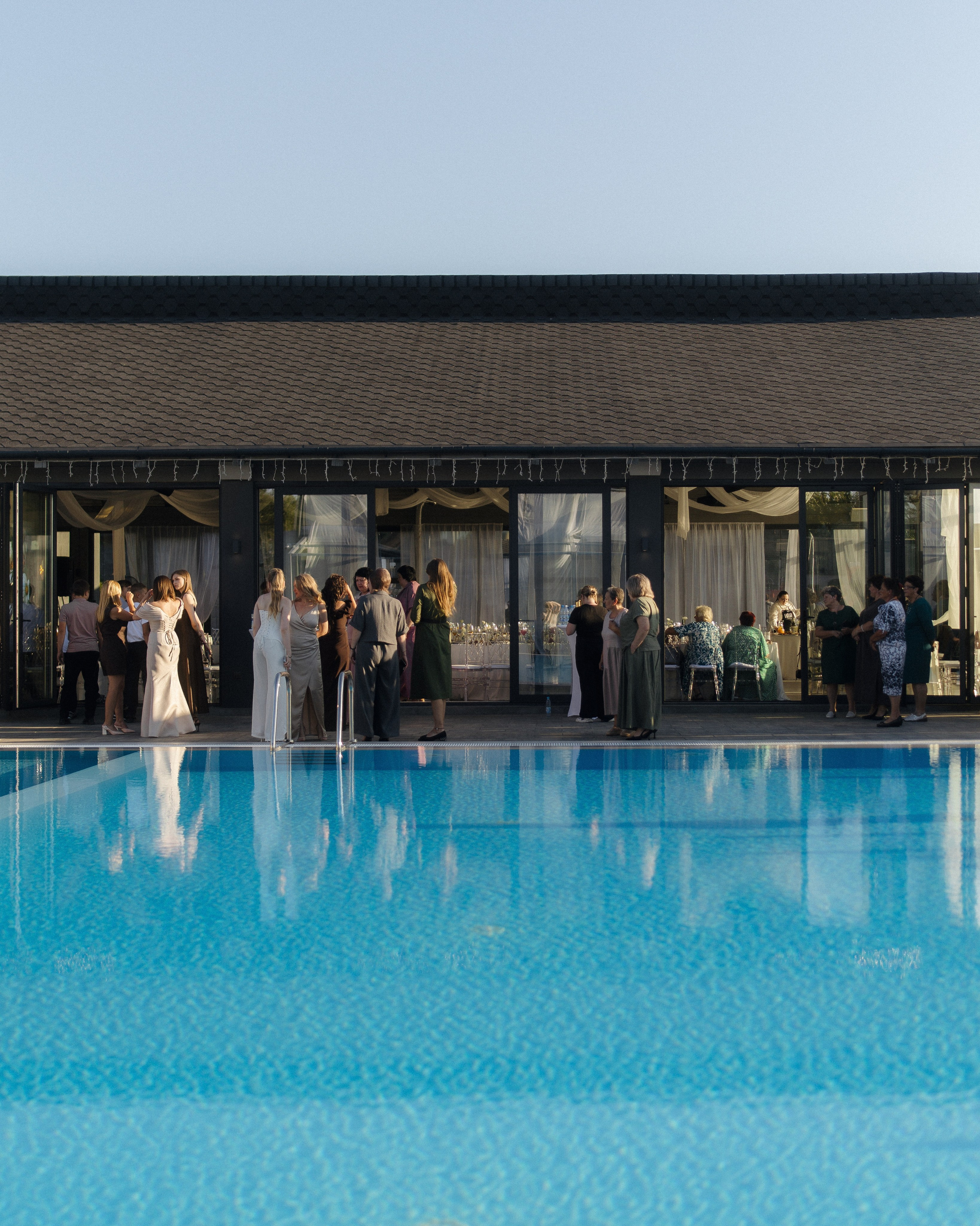 И жили они долго и очень счастливо. Михаил и Юлия Лыженко — свадебный фотограф Волгоград