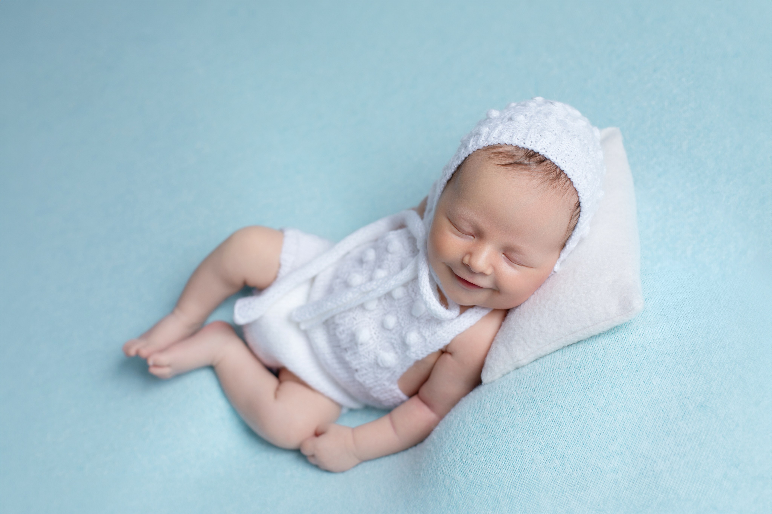 Фотограф новорождённых Псков