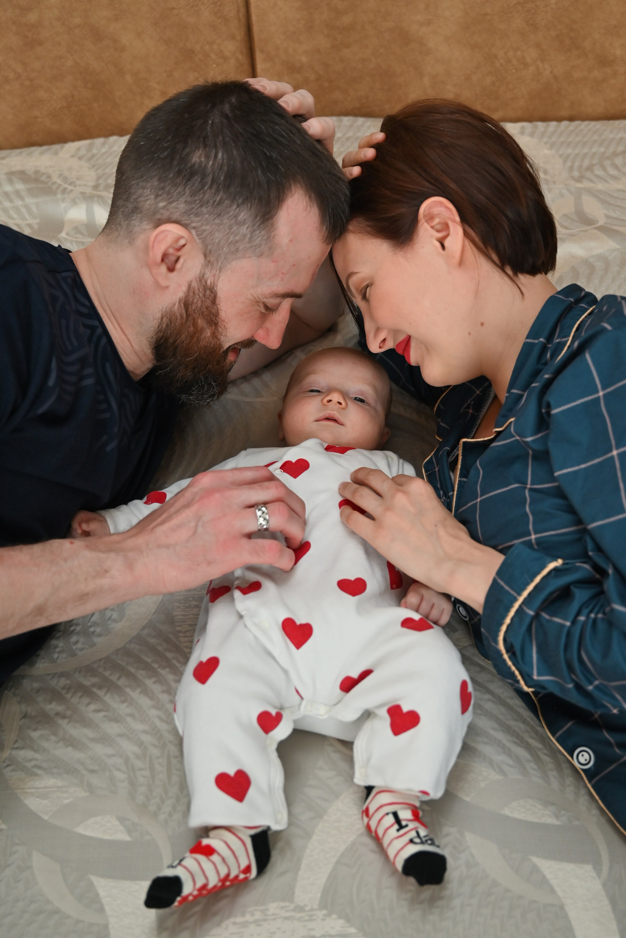 Домашняя съёмка Ольги и ее мужчин. Свадебный и семейный фотограф в Хабаровске Оксана Новикова