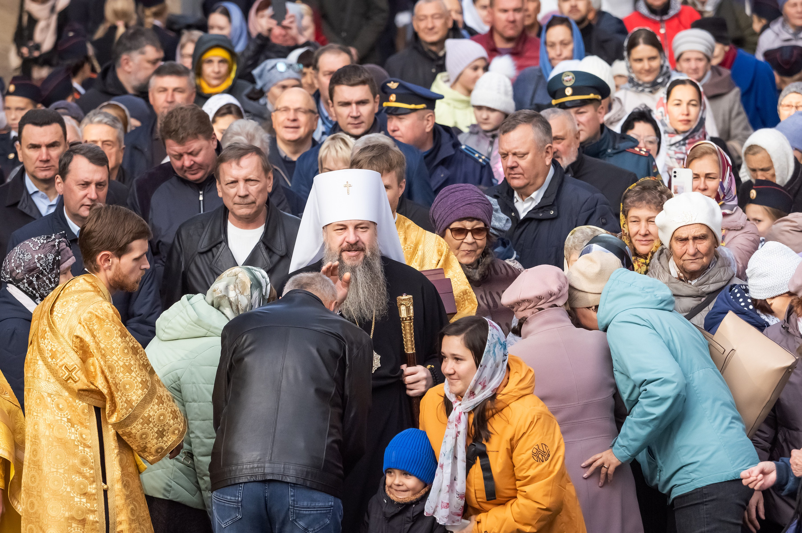 Открытие Храма Серафима Саровского. Репортажный, семейный и детский фотограф в Пензе и Заречном Арина Ермилова. Картины барельеф на заказ