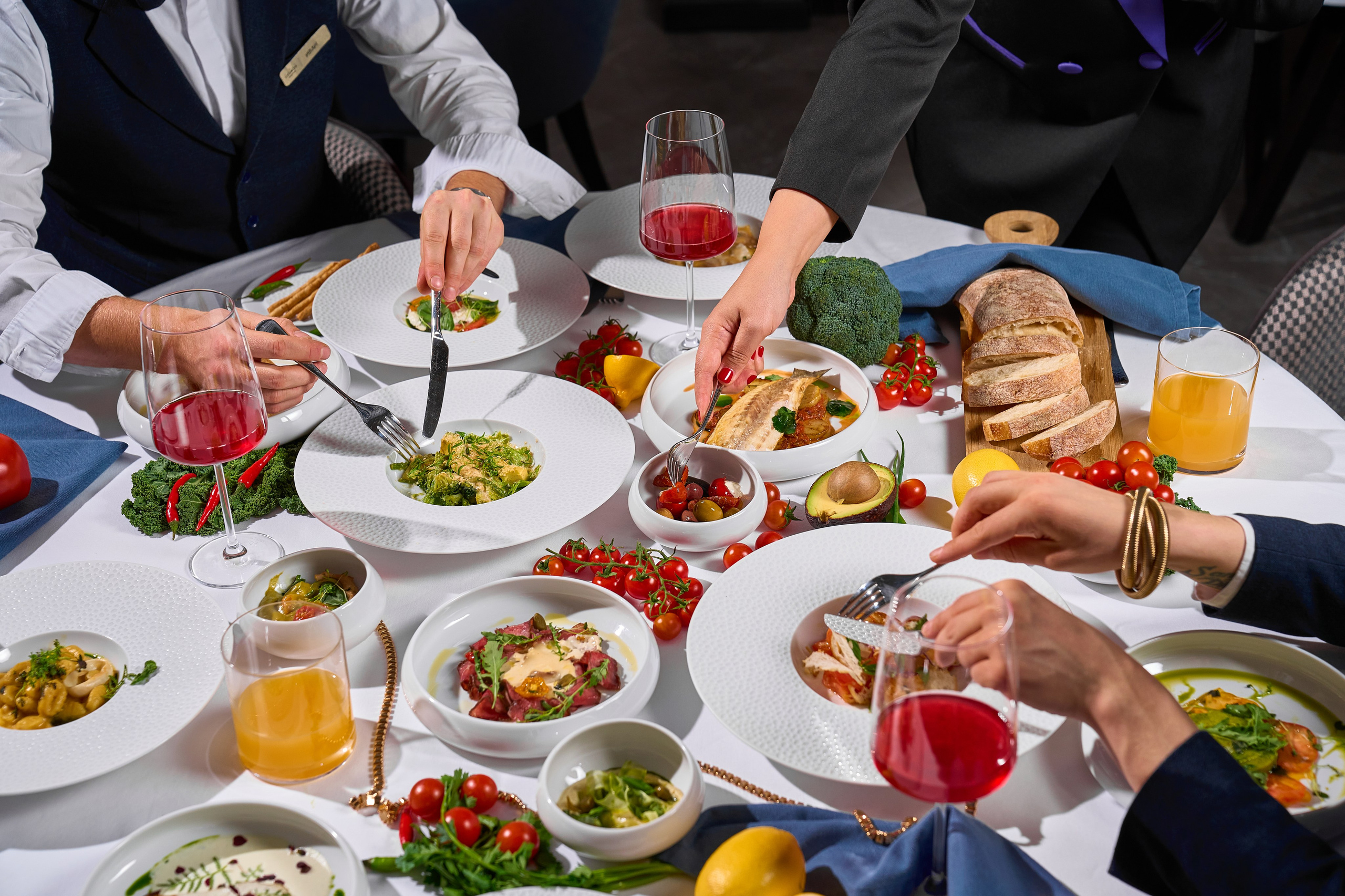 COSMOS ITALY — СЪЕМКА МЕНЮ