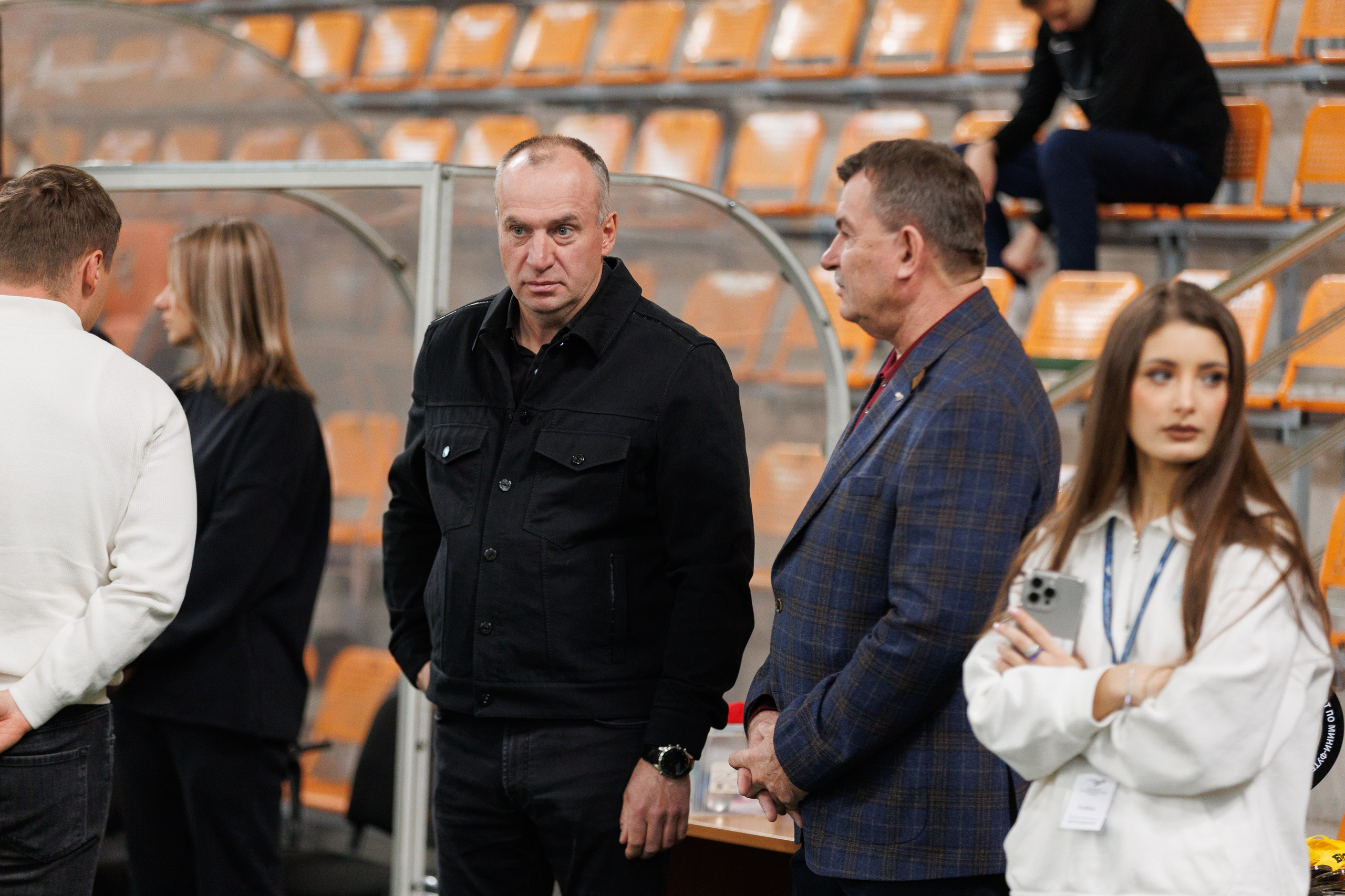 Фотограф на корпоративный футбольный турнир. Контент для бизнеса в Екатеринбурге Полдень Медиа