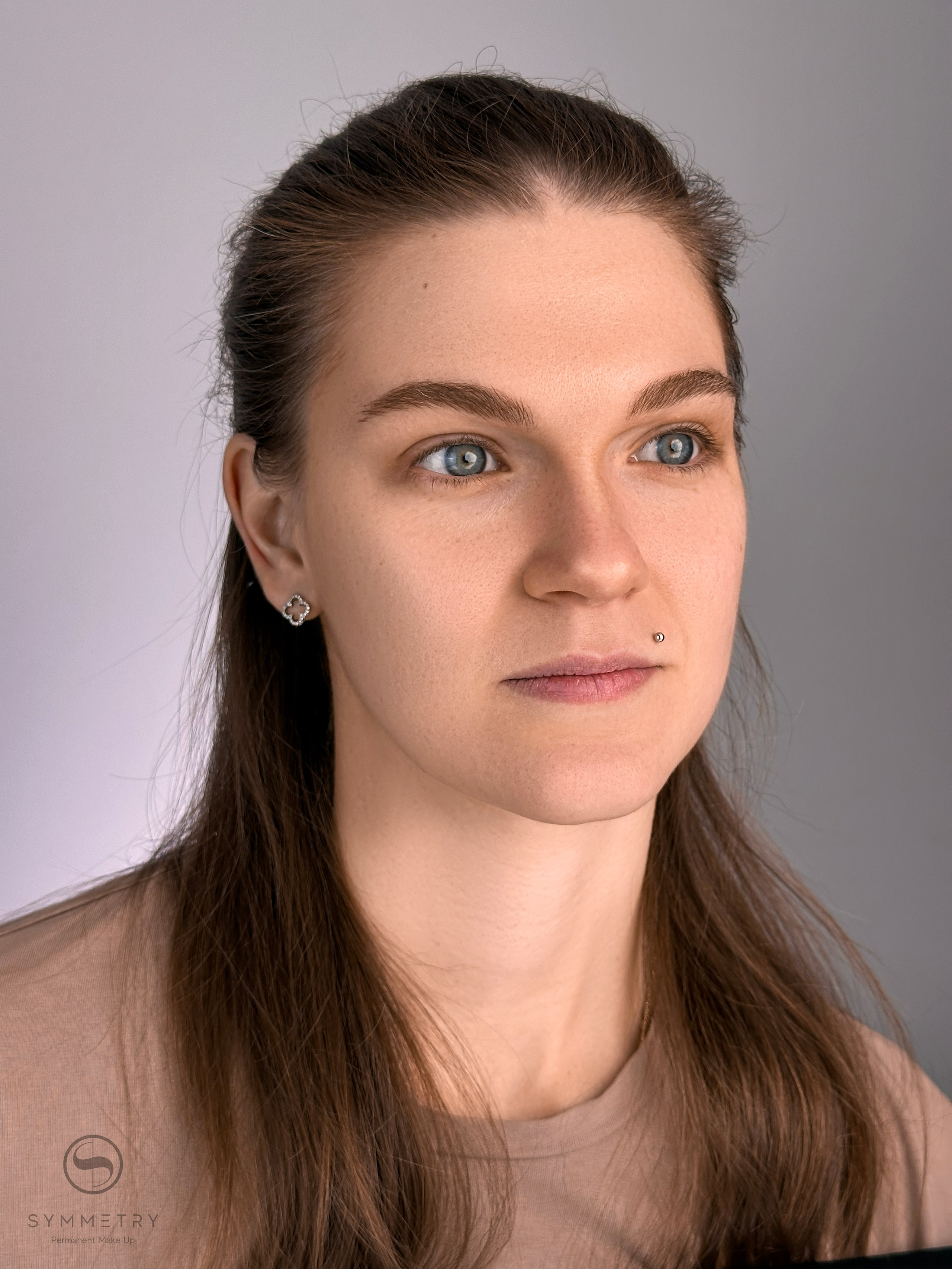 Оксана. Студия перманентного макияжа, косметологии и массажа SYMMETRY в Москве, м. Киевская