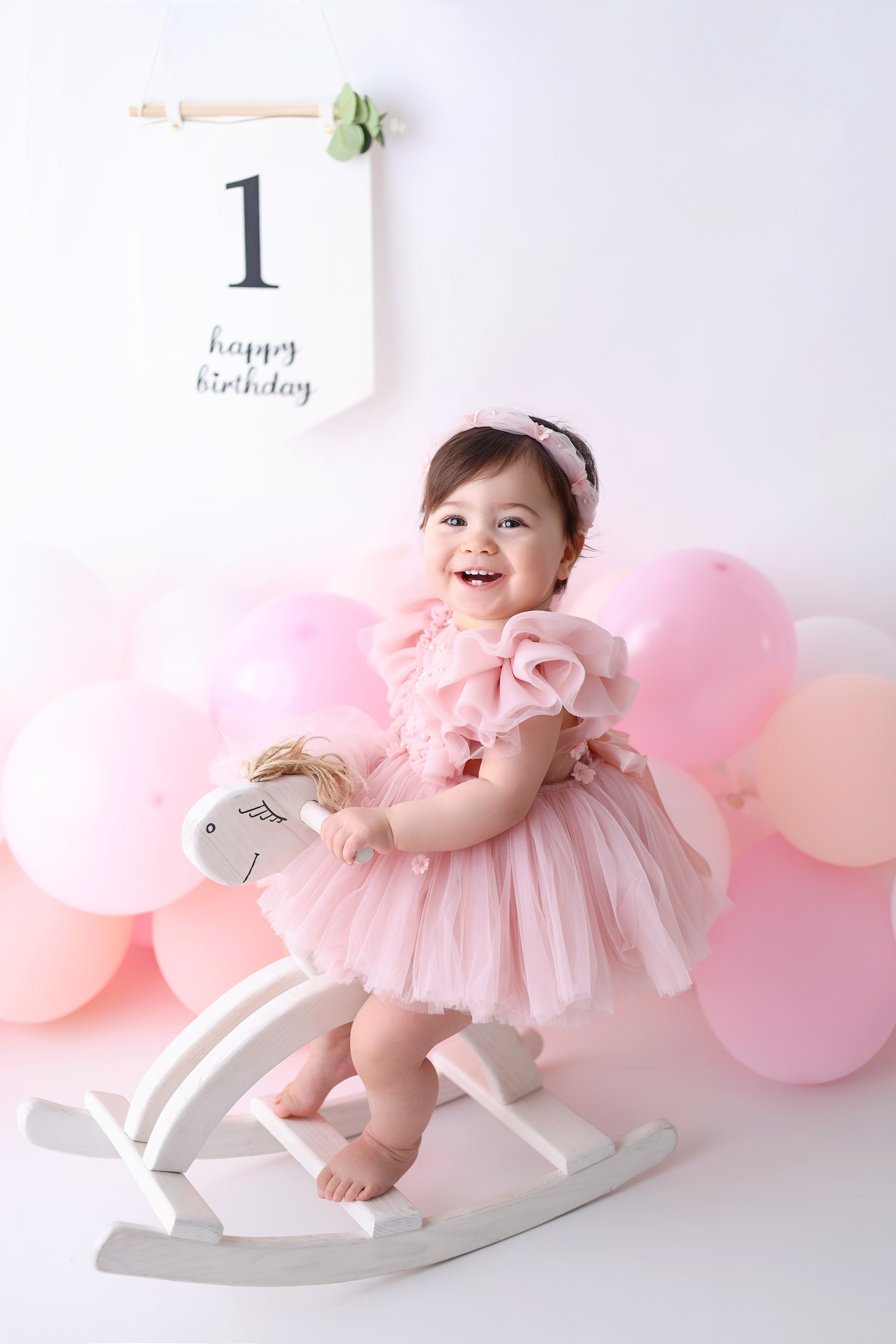 Мике 1 годик. Фотограф новорожденных Москва. Ньюборн фотограф Москва