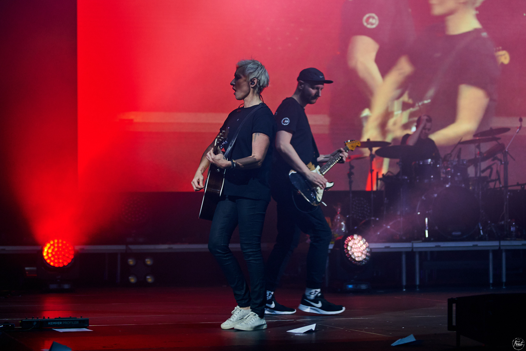 Диана Арбенина и Ночные Снайперы. Фотографии отовсюду и обо всем