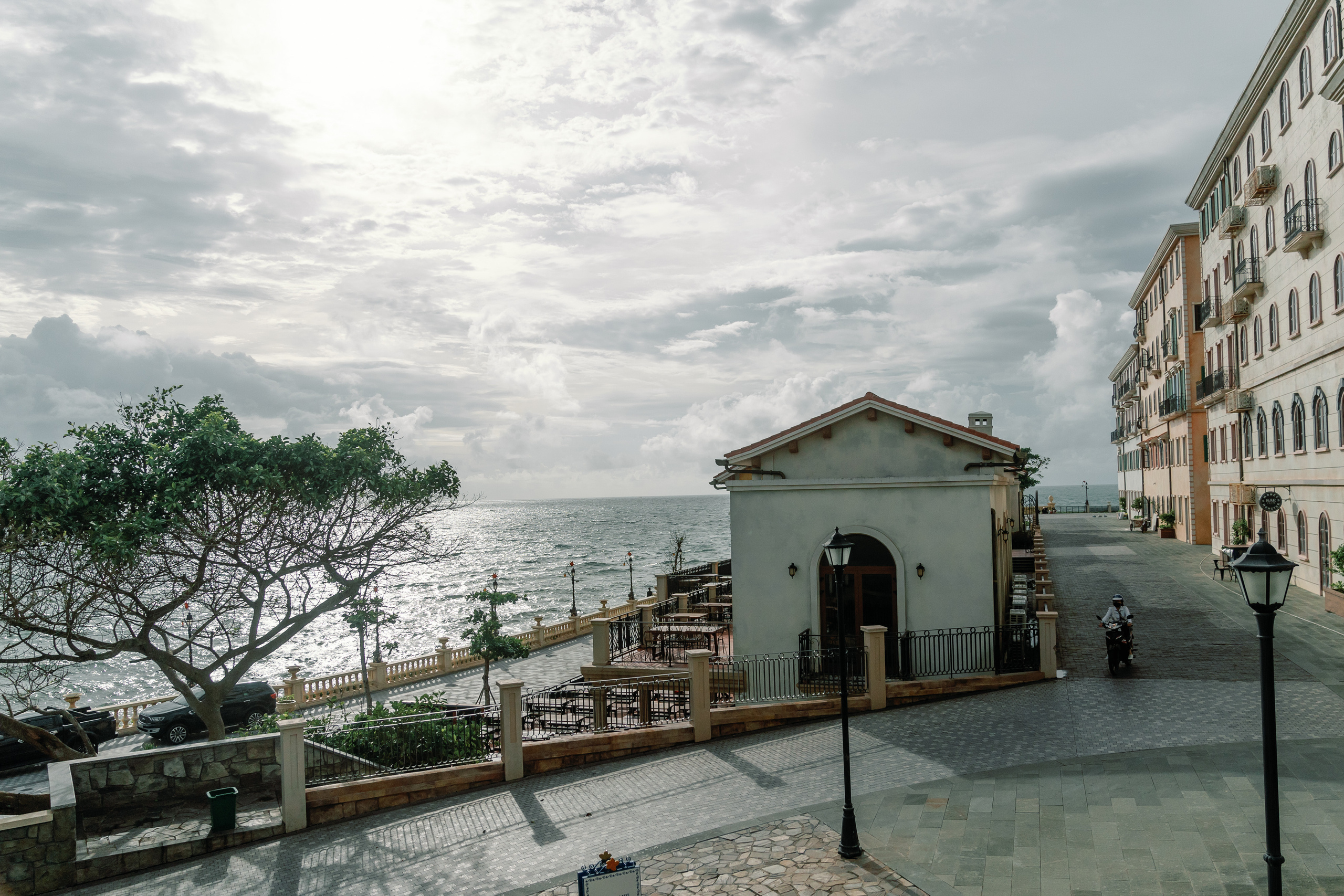 Sunset Town. PhuQuoc photographer — Phu Quoc wedding photographer