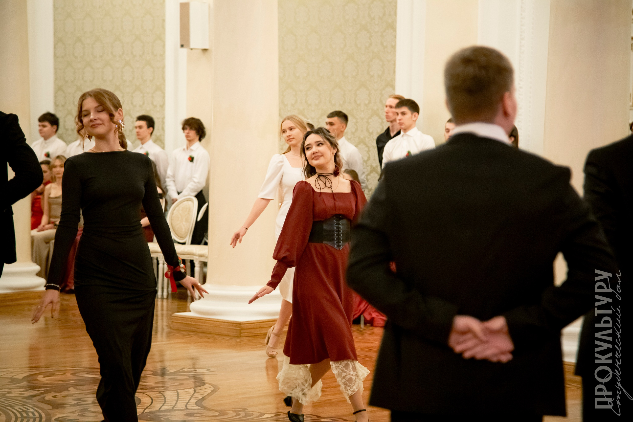 ПРОКультуру — студенческий бал. Репортажный и портретный фотограф Казань / Горячих Полина