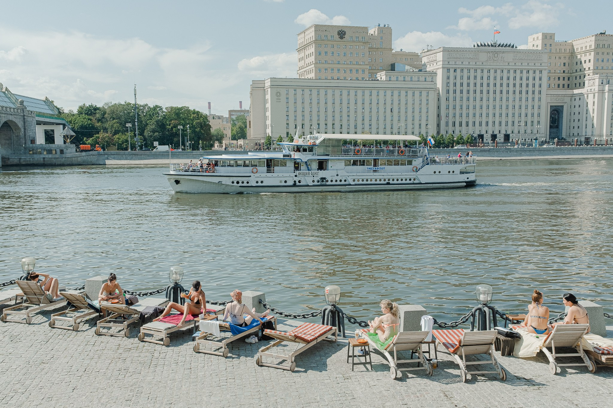 Из проекта "Стрит на каждый день"