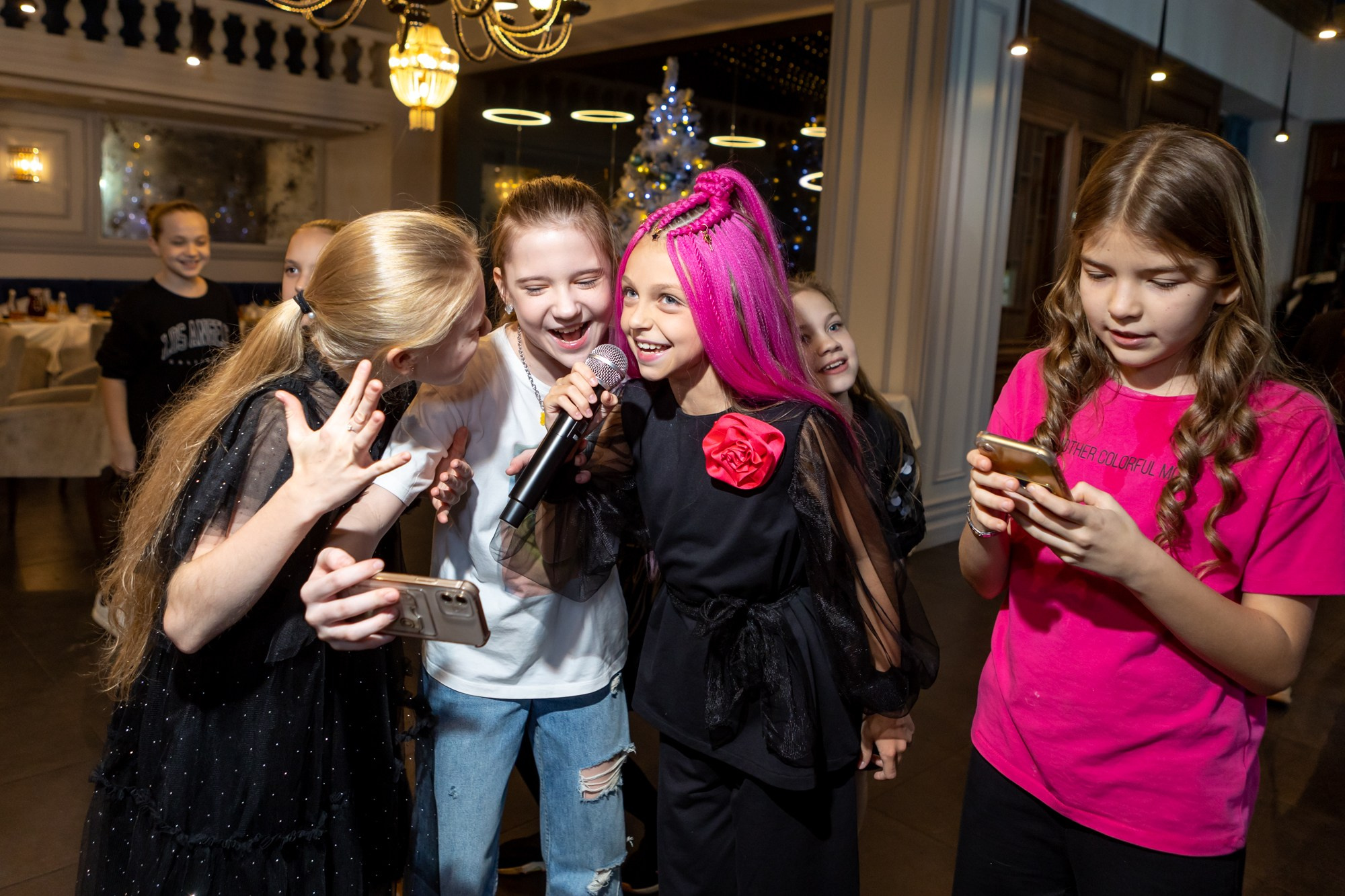 День Рождения в ресторане Космос. Фотограф в Оренбурге. Профессиональный фотограф