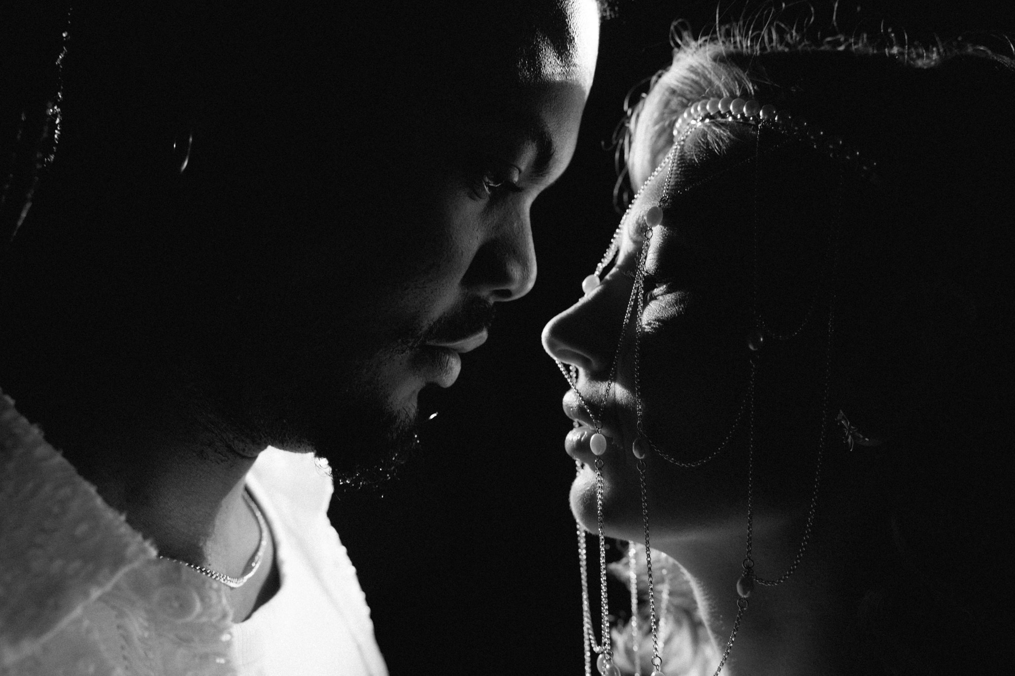 Черно белое кино…