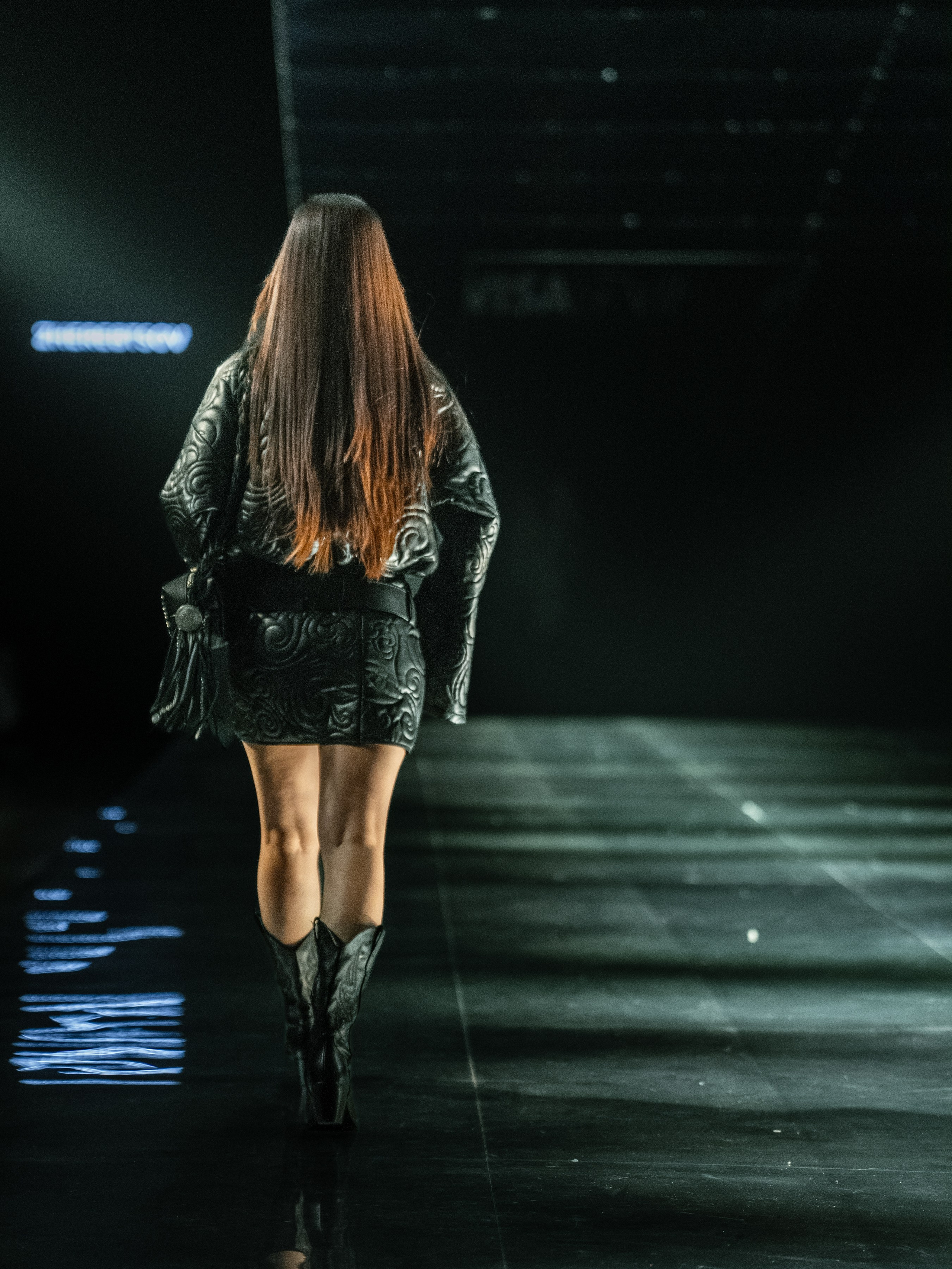 Visa Fashion Week Almaty Pre-Fall 2026 April Leonid Zherebtsov. Сайт Алматинского НЮ АРТ, будуар и фэшн фотографа Дениса Карпенко