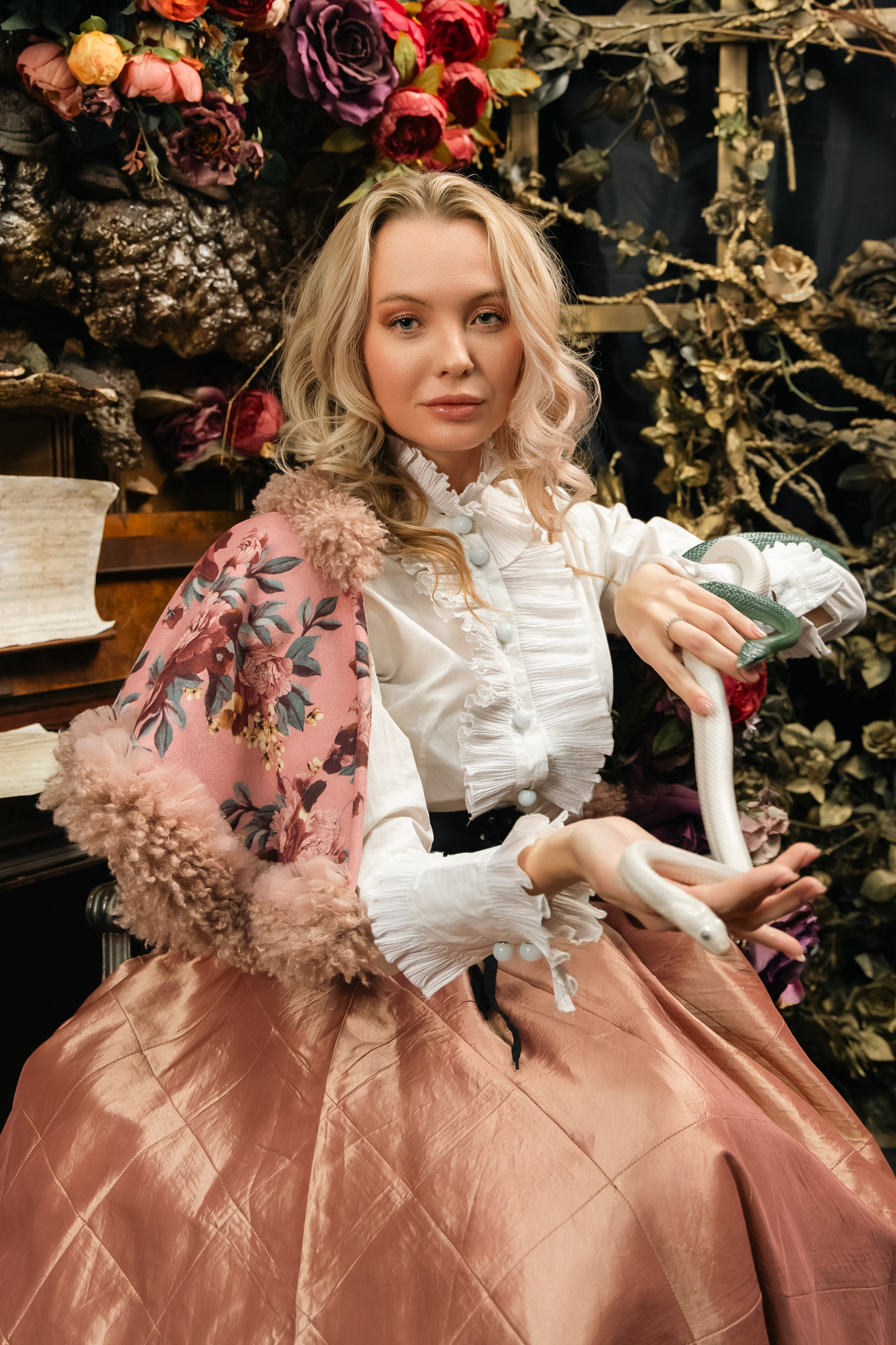 «World Fashion Magazine» фотосъёмка для журнала. Photomantis