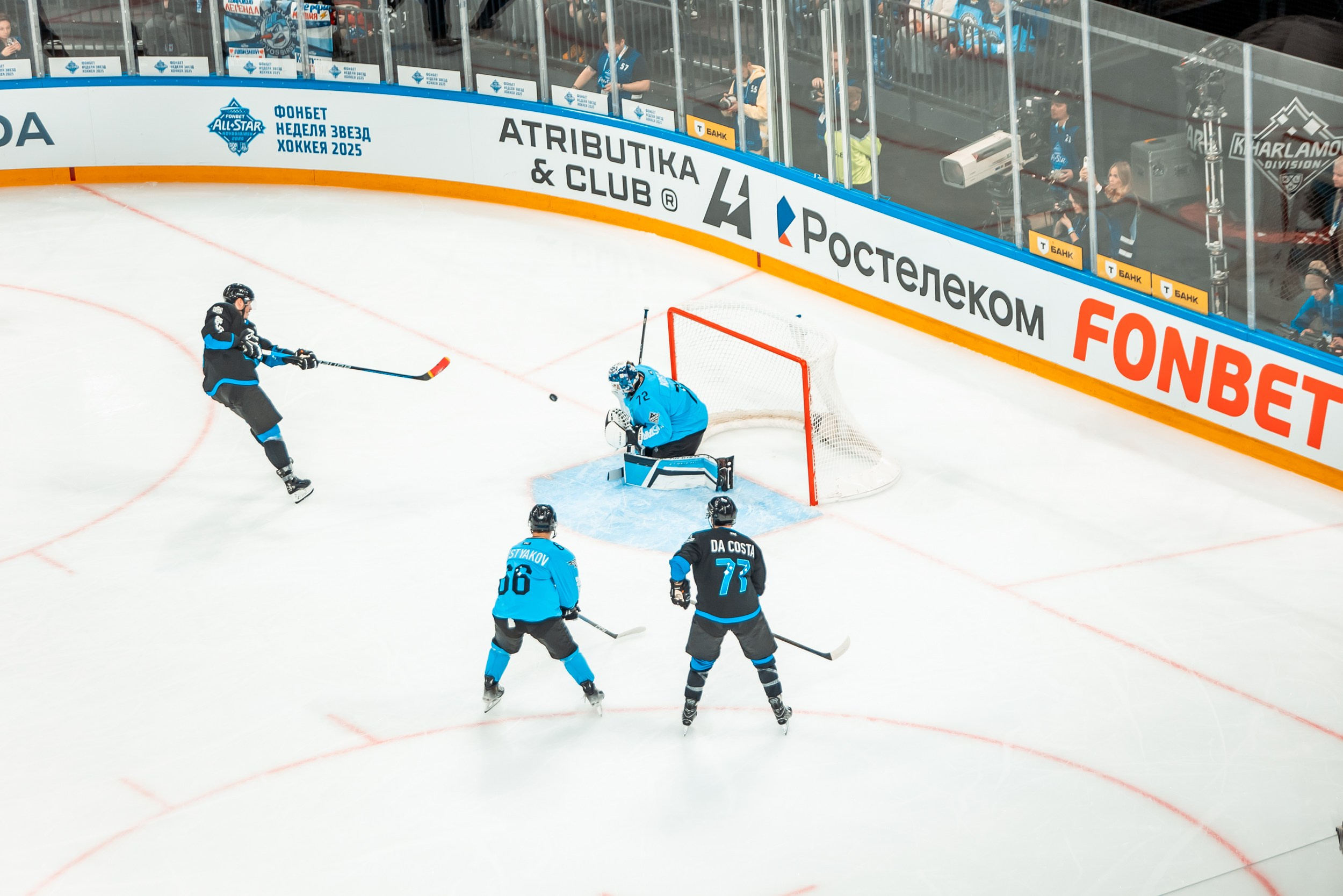KHL All-Star 2025. Репортажный фотограф в Сочи Дмитрий Ветринский