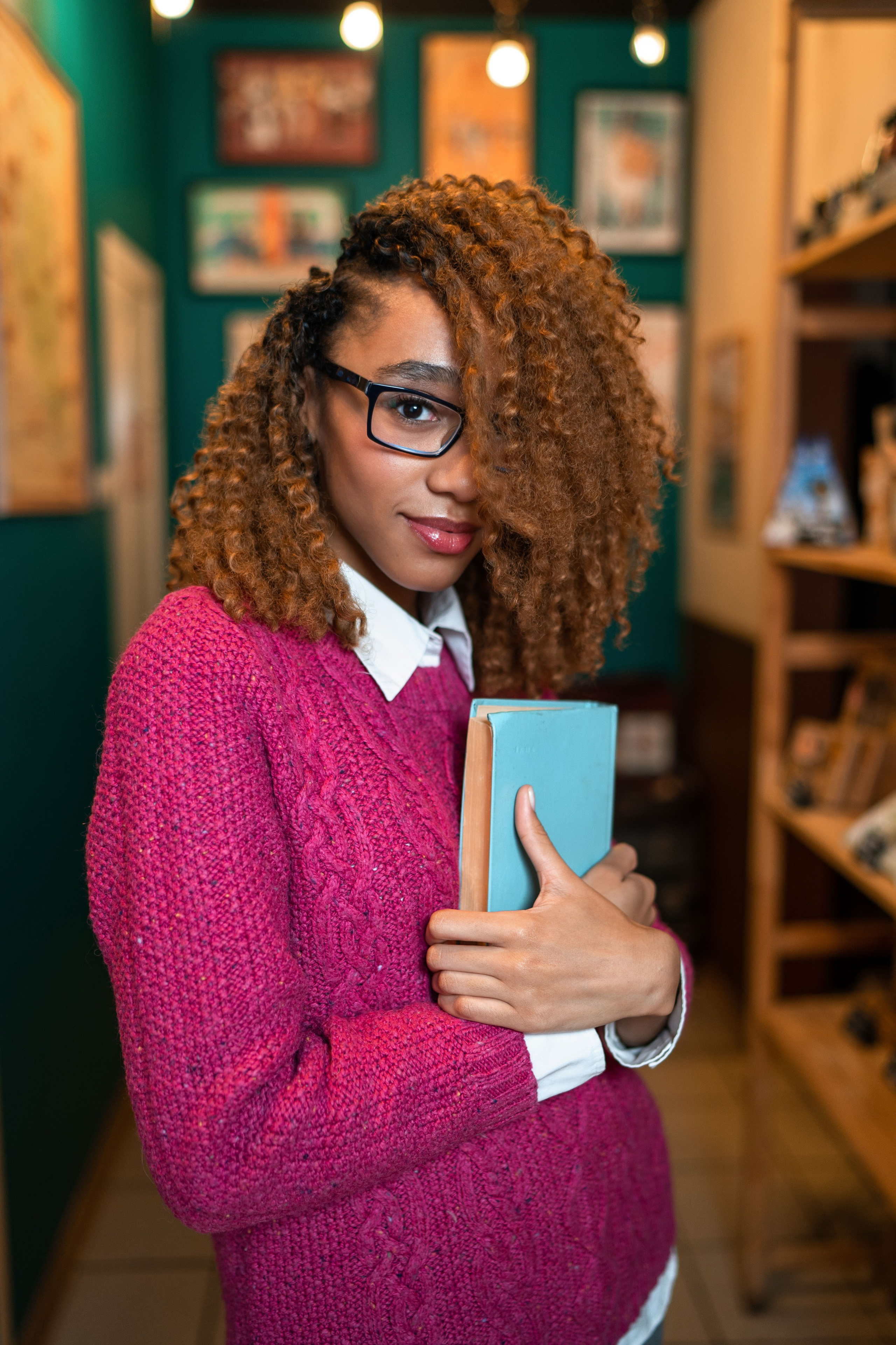 Модельная съемка в Москве. Каталожная и промышленная съемка в Москве Александр Плонский