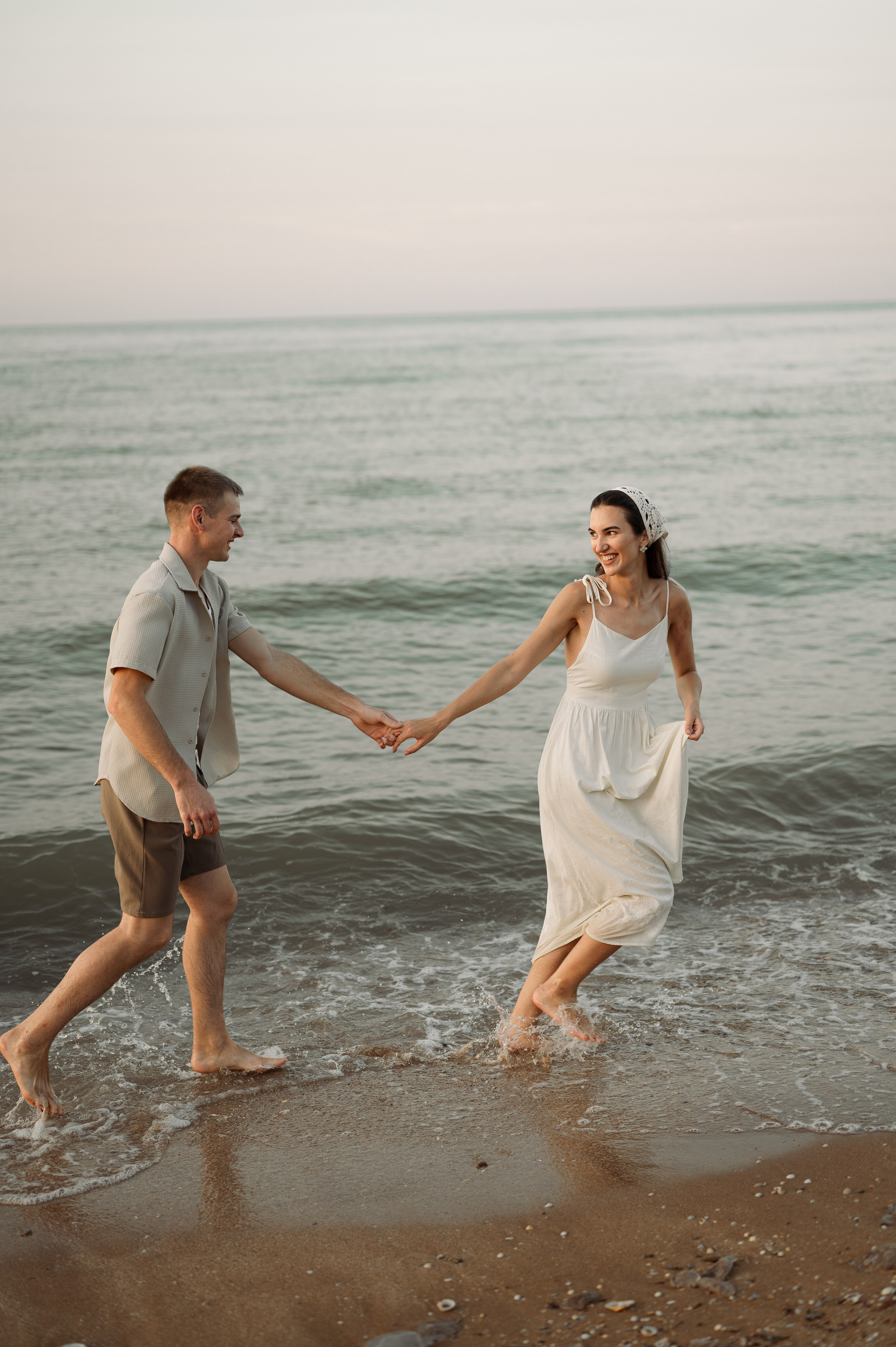 Предсвадебная съёмка на море🌊. Свадебный и семейный фотограф в Краснодаре Алина Мельник
