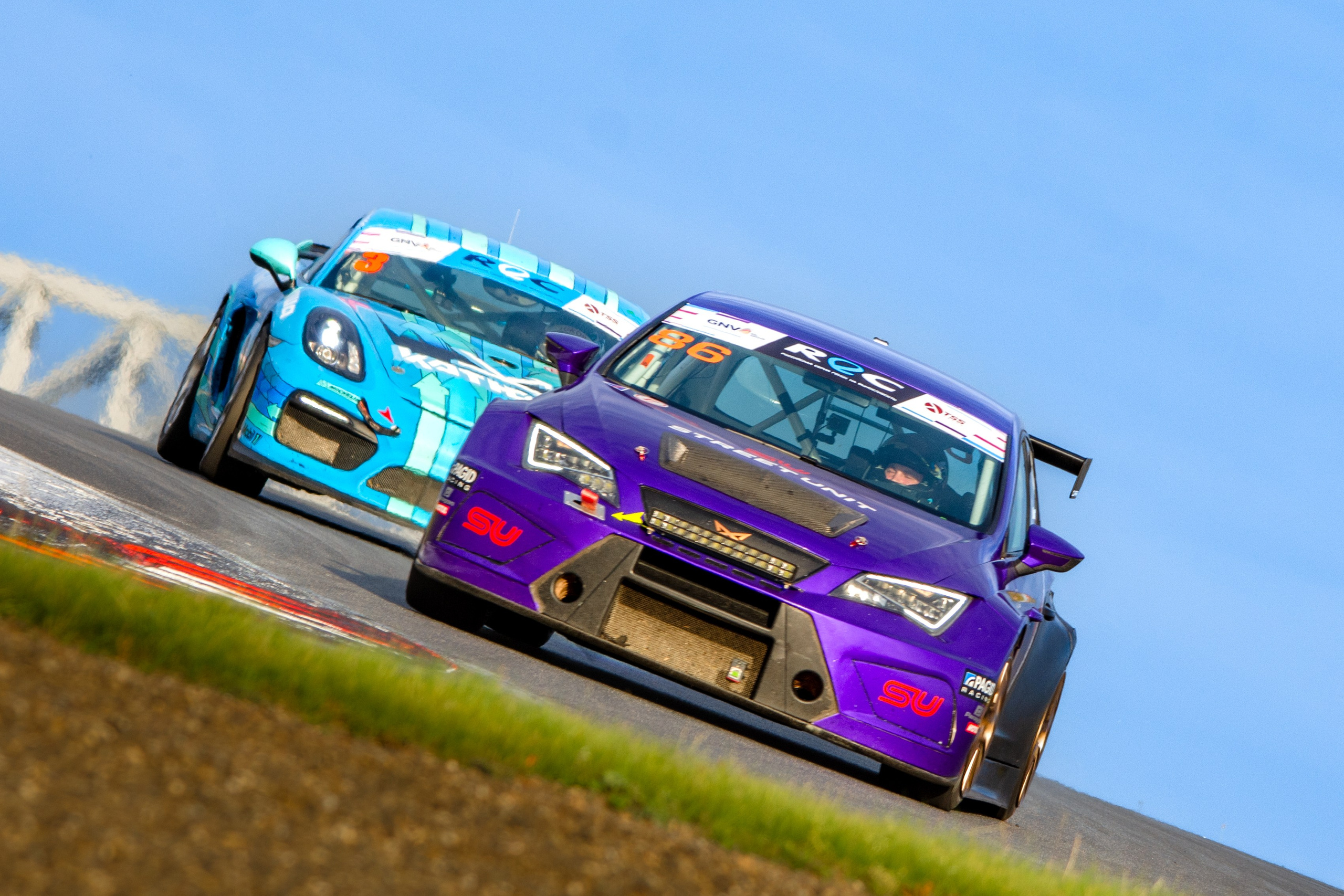 MRW — REC — 04.10.2025. AlexFecto — галереи фотографий