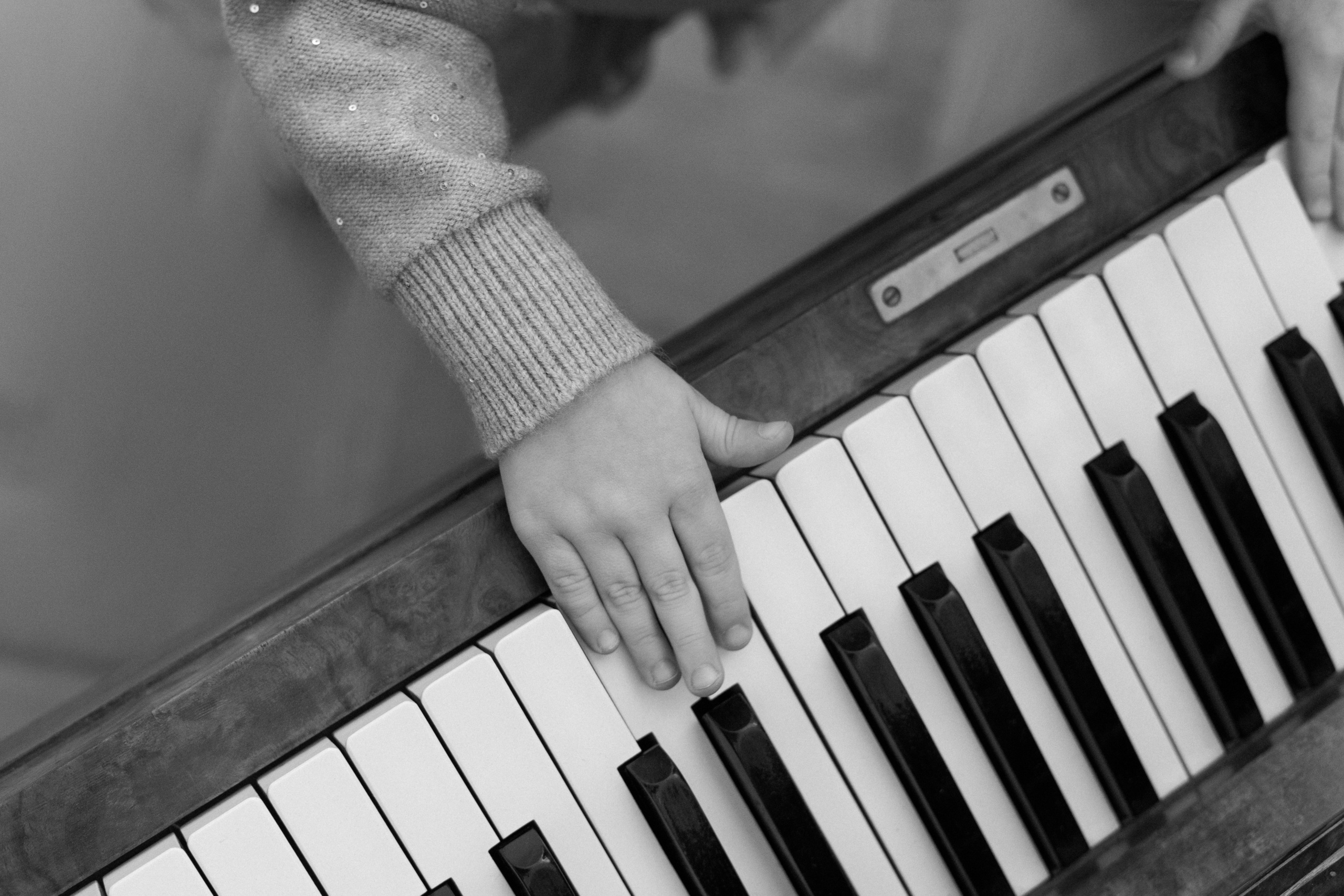 Вика и Алиса. Главная