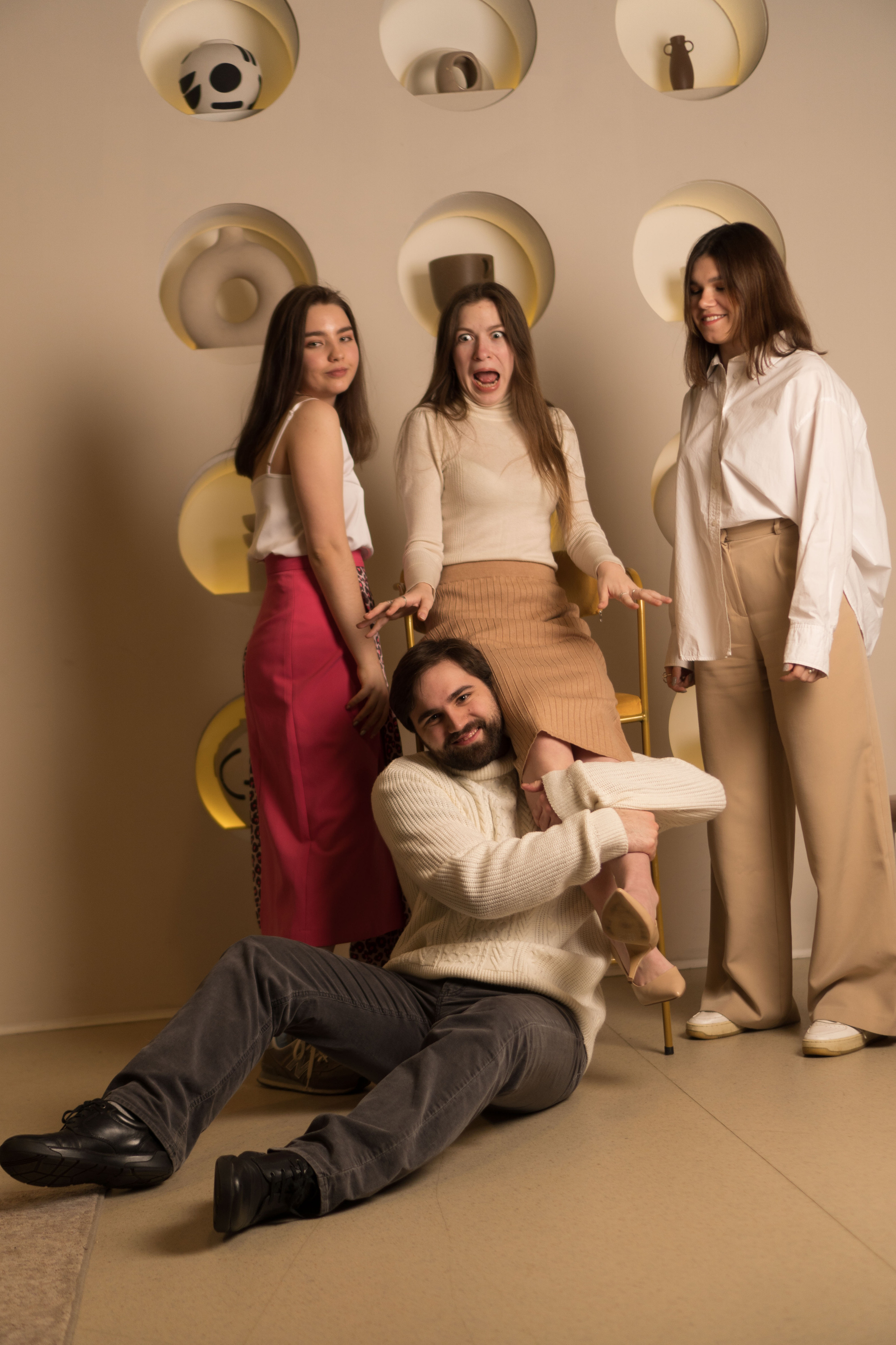 Фотограф на выпускной цена. Профессиональный фотограф в Москве Кабардин Тихон