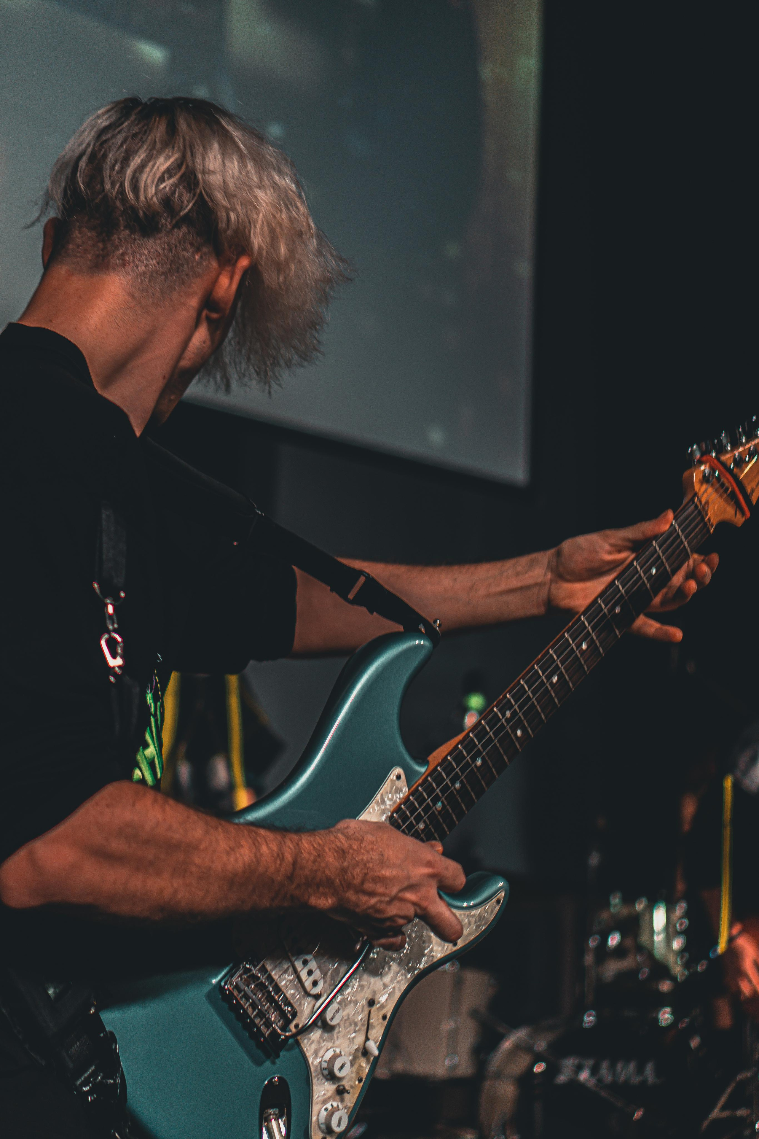 Концертная съемка цена. Профессиональный фотограф в Москве Кабардин Тихон