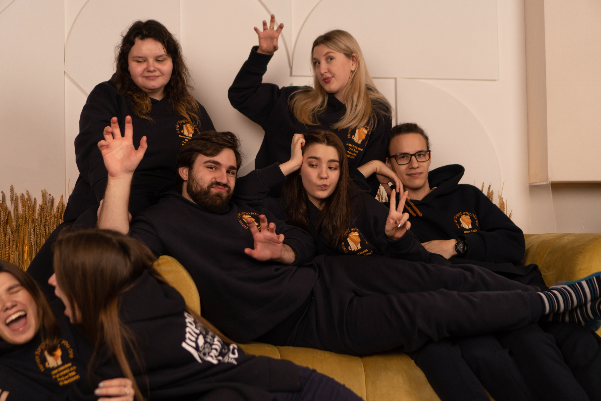 Фотограф на выпускной цена. Профессиональный фотограф в Москве Кабардин Тихон