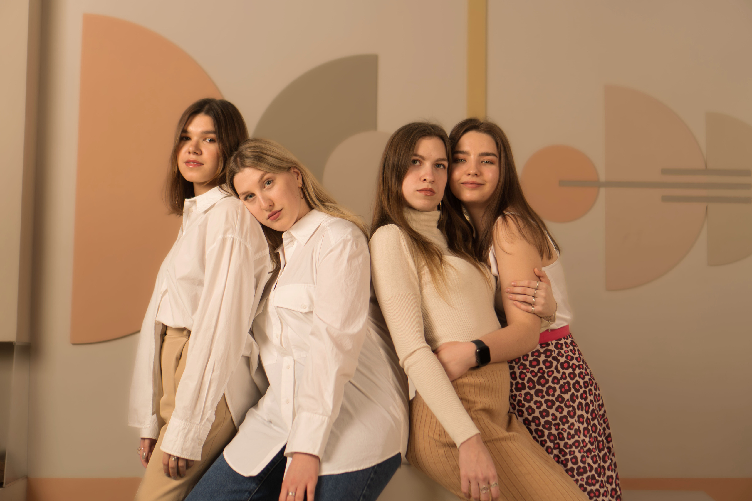 Фотограф на выпускной цена. Профессиональный фотограф в Москве Кабардин Тихон