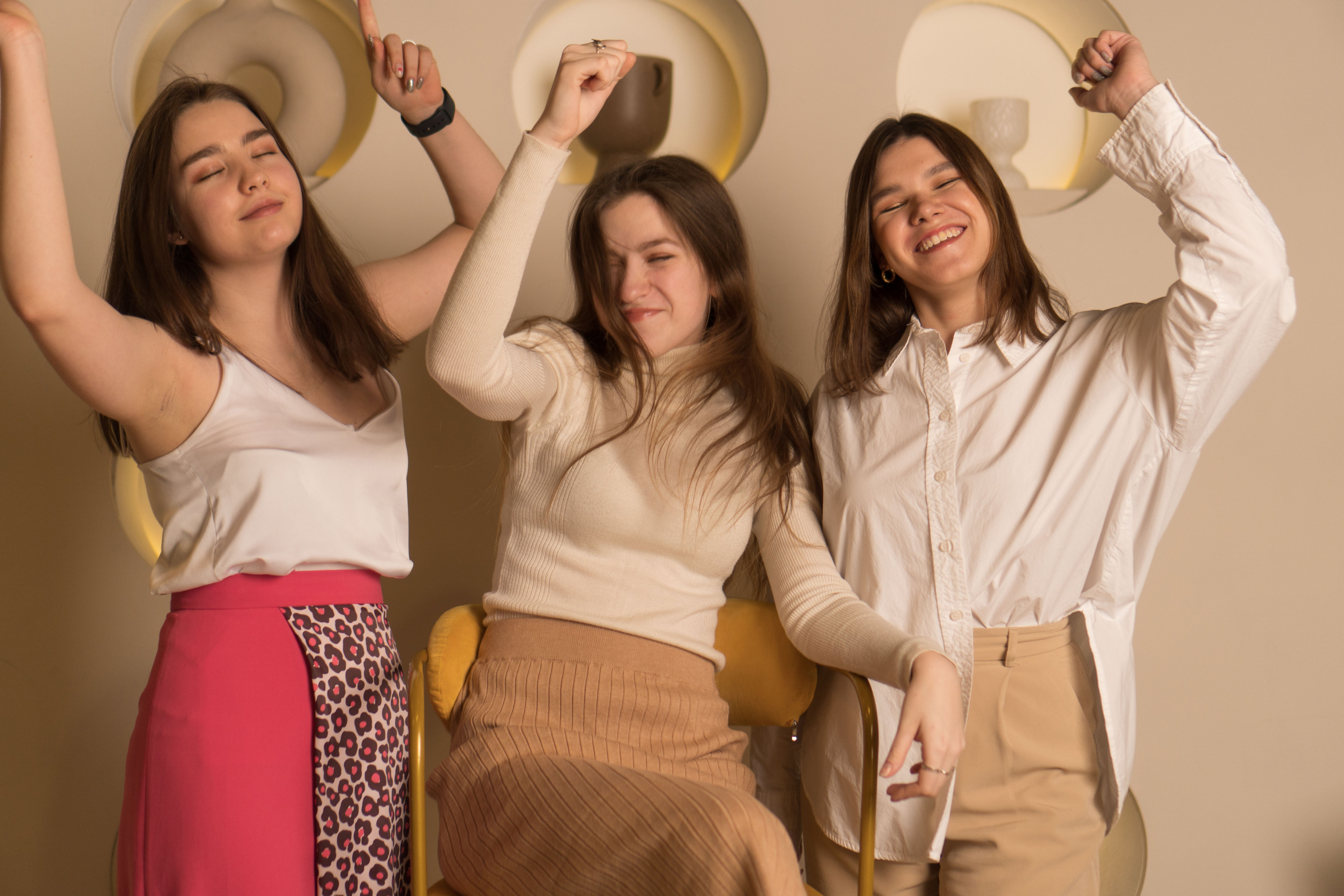 Фотограф на выпускной цена. Профессиональный фотограф в Москве Кабардин Тихон