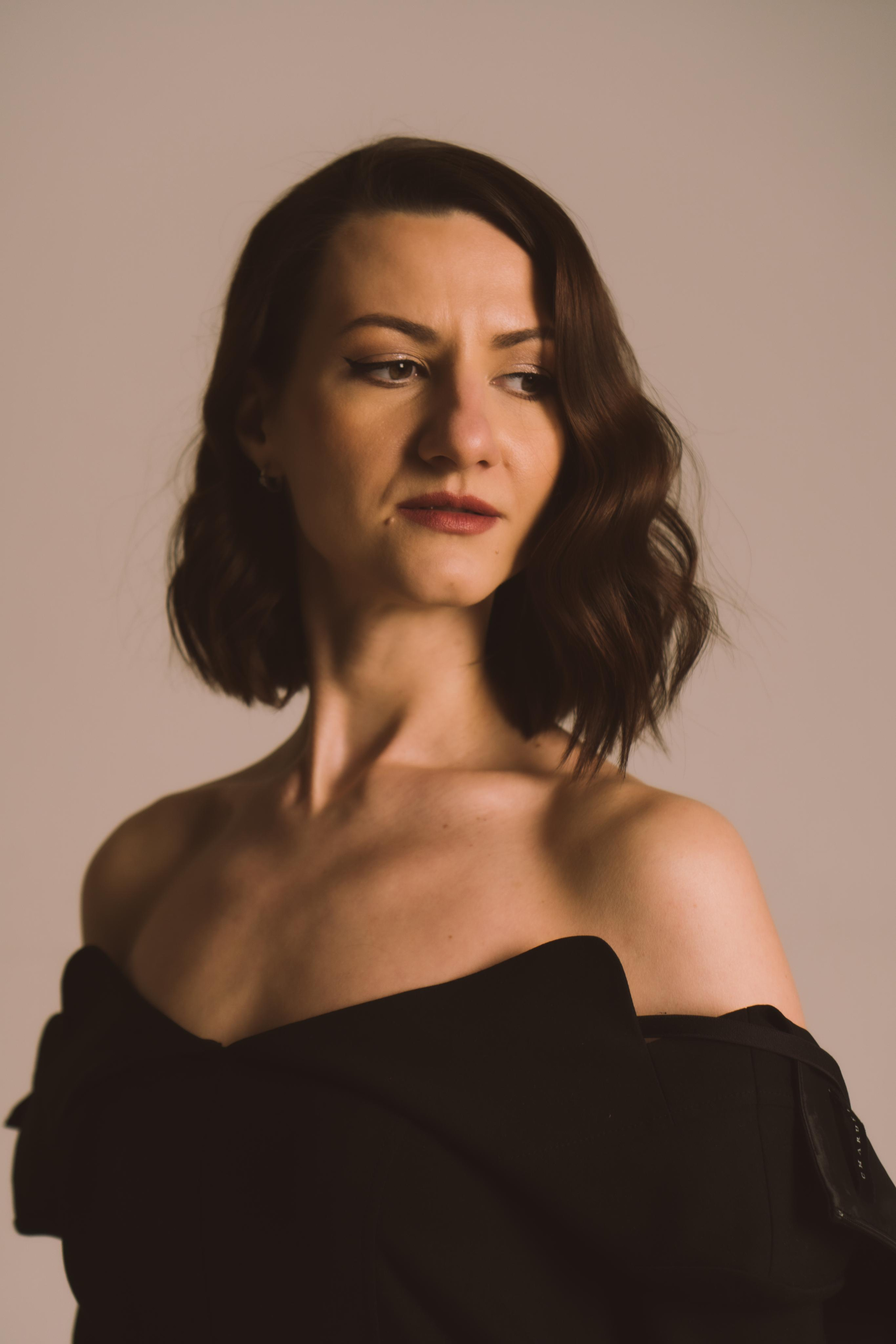 Фотограф на дом. Профессиональный фотограф в Москве Кабардин Тихон