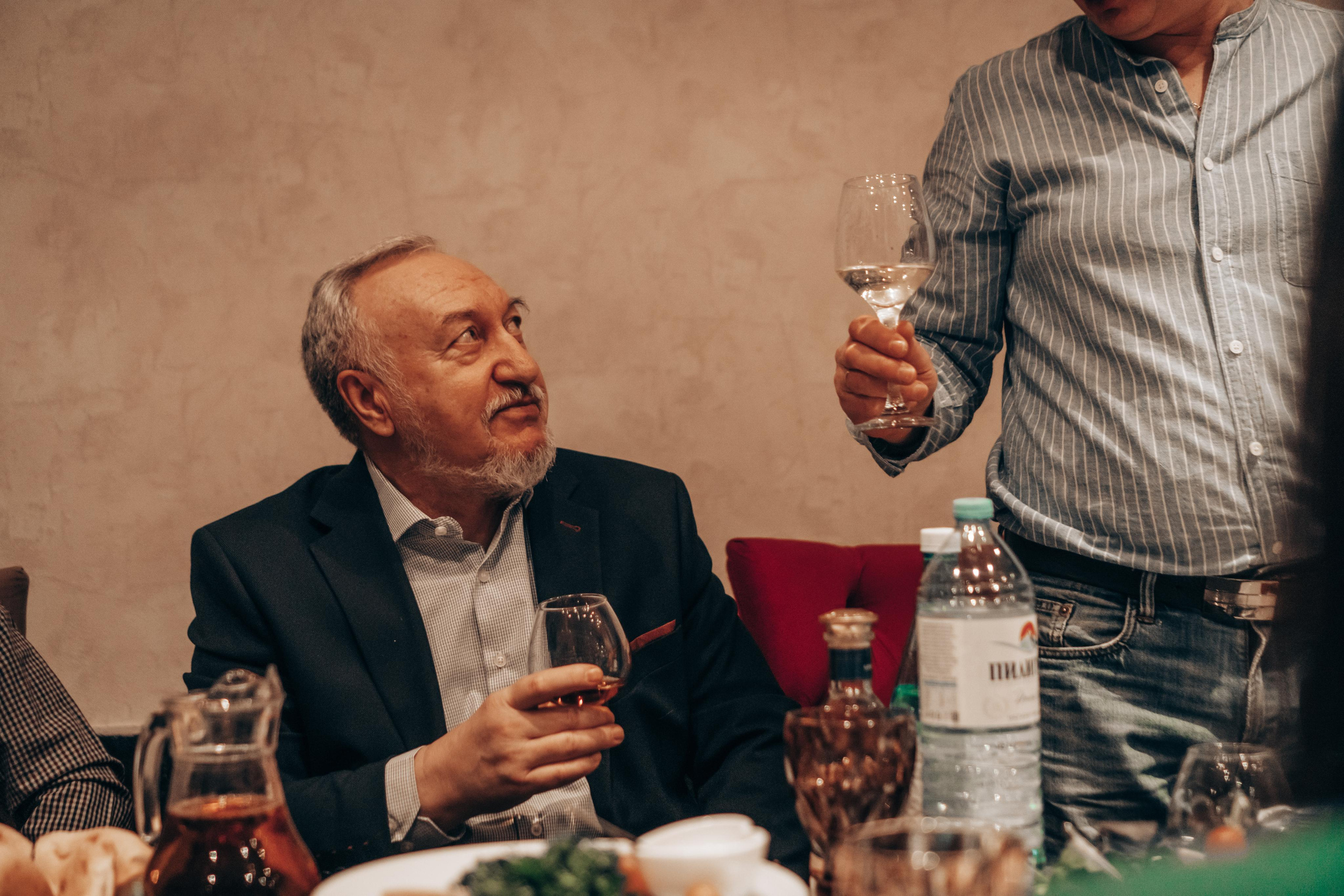 Репортажный фотограф Москва. Профессиональный фотограф в Москве Кабардин Тихон