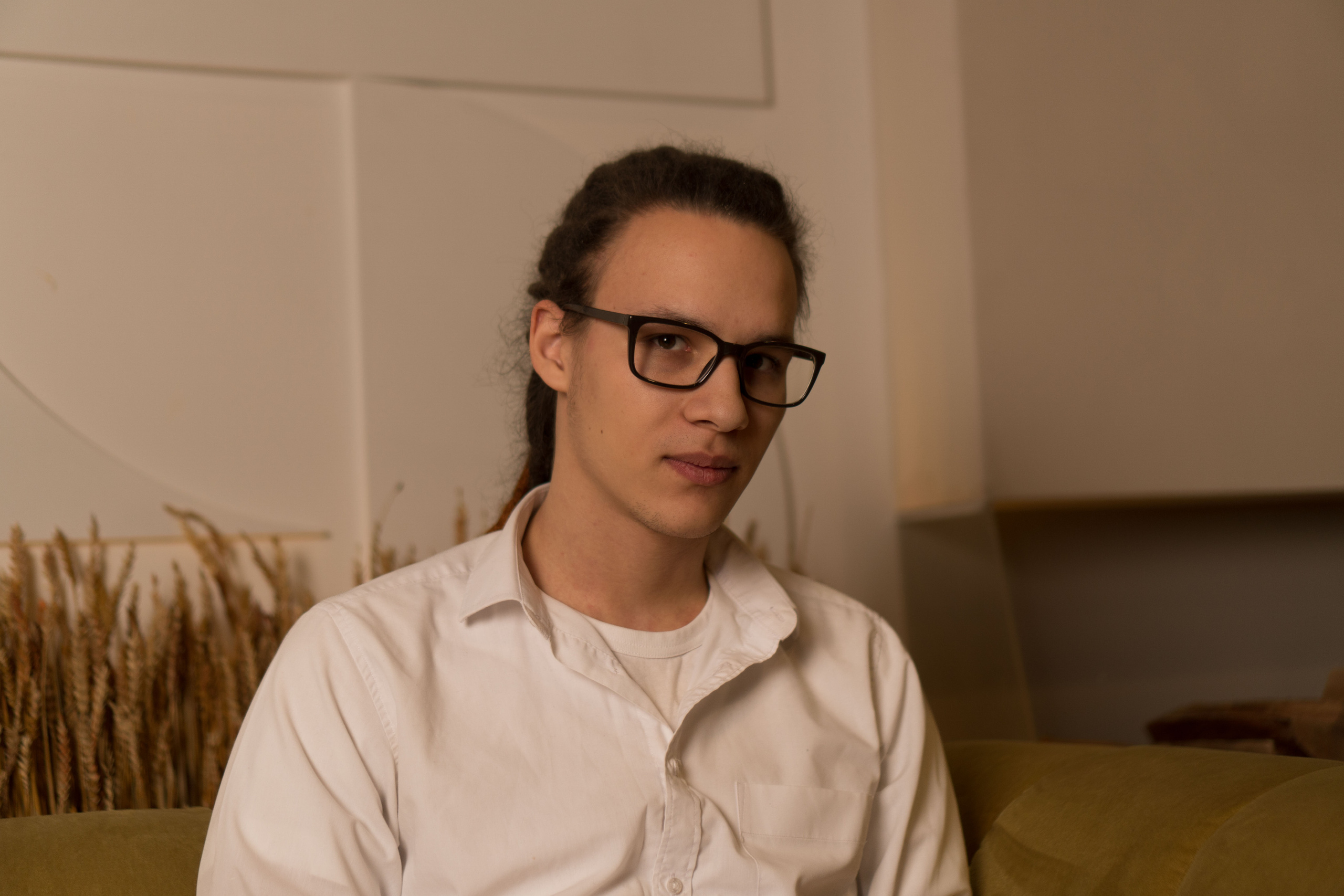 Фотограф на выпускной цена. Профессиональный фотограф в Москве Кабардин Тихон