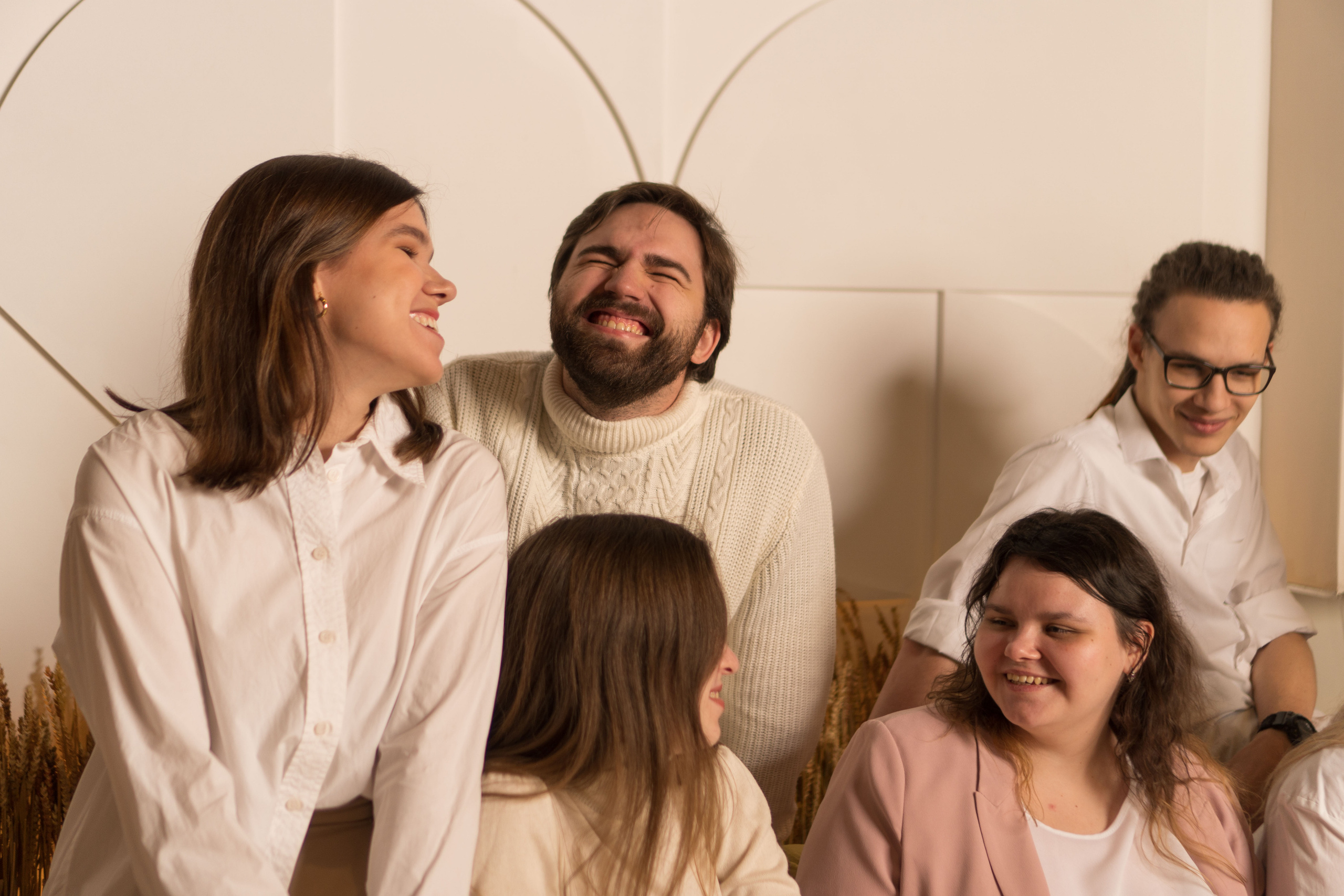 Фотограф на выпускной цена. Профессиональный фотограф в Москве Кабардин Тихон