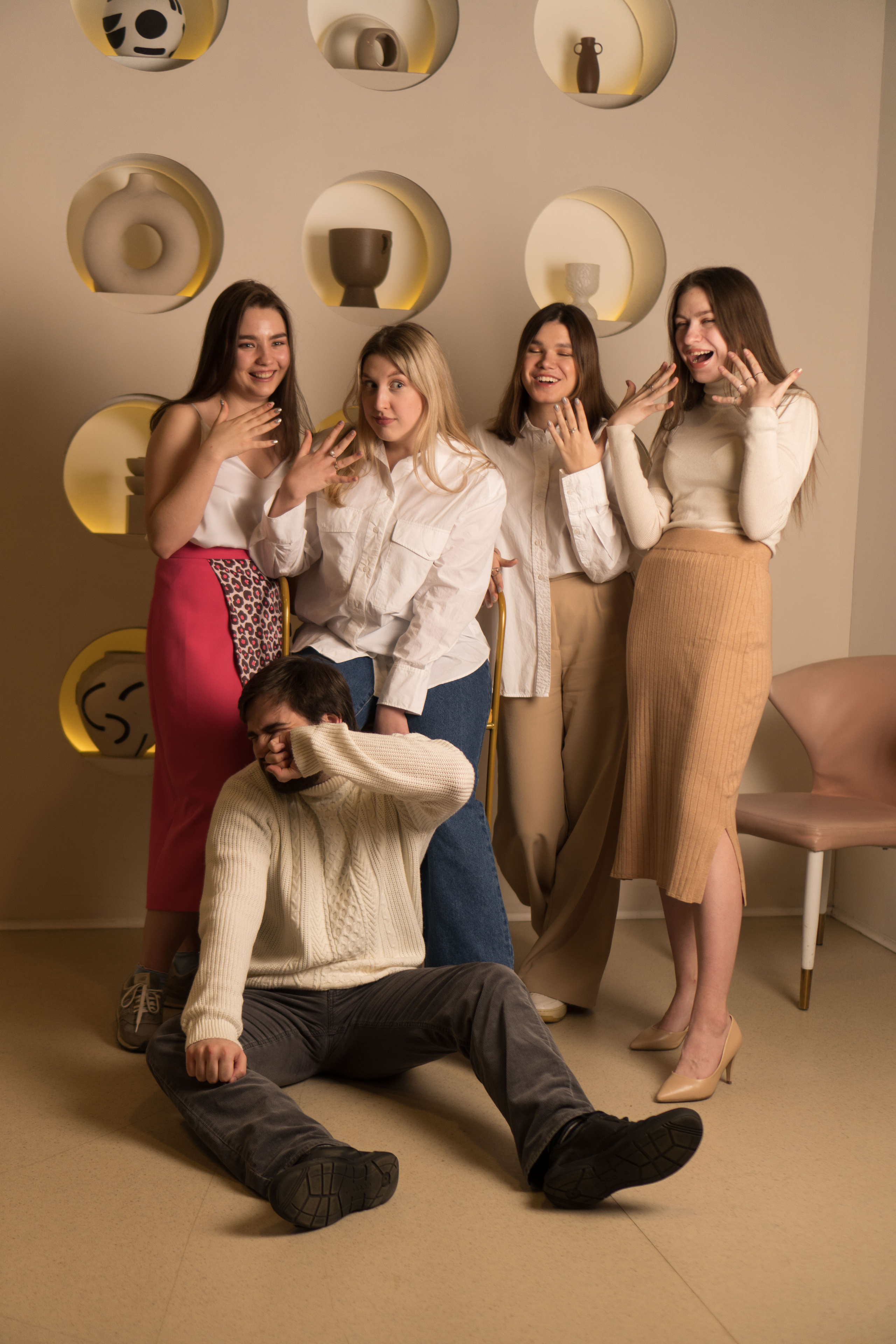 Фотограф на выпускной цена. Профессиональный фотограф в Москве Кабардин Тихон